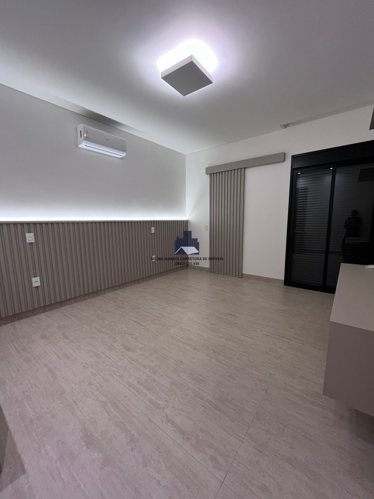 Casa de Condomínio com 3 quartos à venda, 240m² — foto 22 de 33