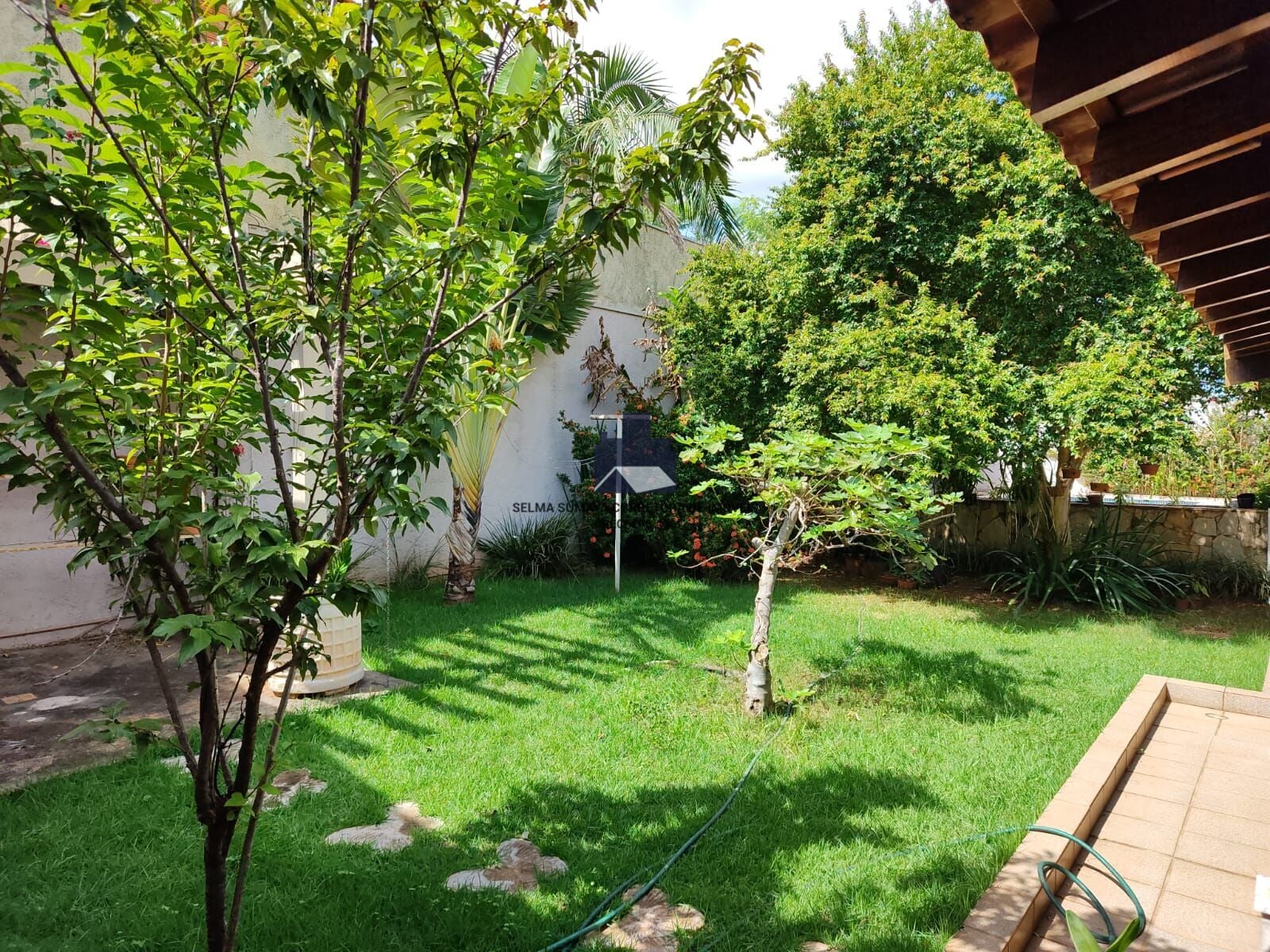 Casa com 3 quartos à venda, 480m² — foto 12 de 13