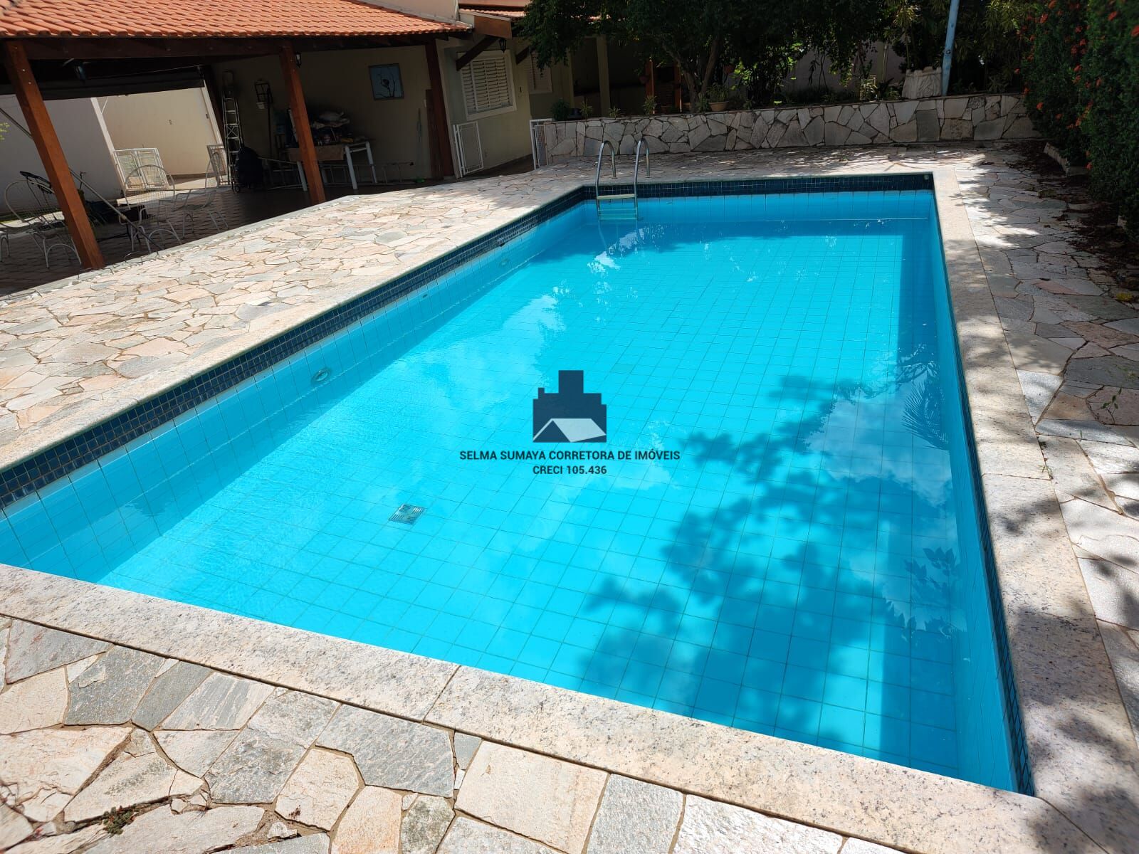 Casa com 3 quartos à venda, 480m² — foto 9 de 13