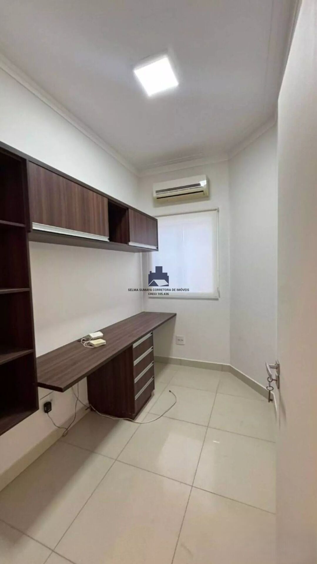 Casa de Condomínio com 4 quartos à venda, 380m² — foto 4 de 16