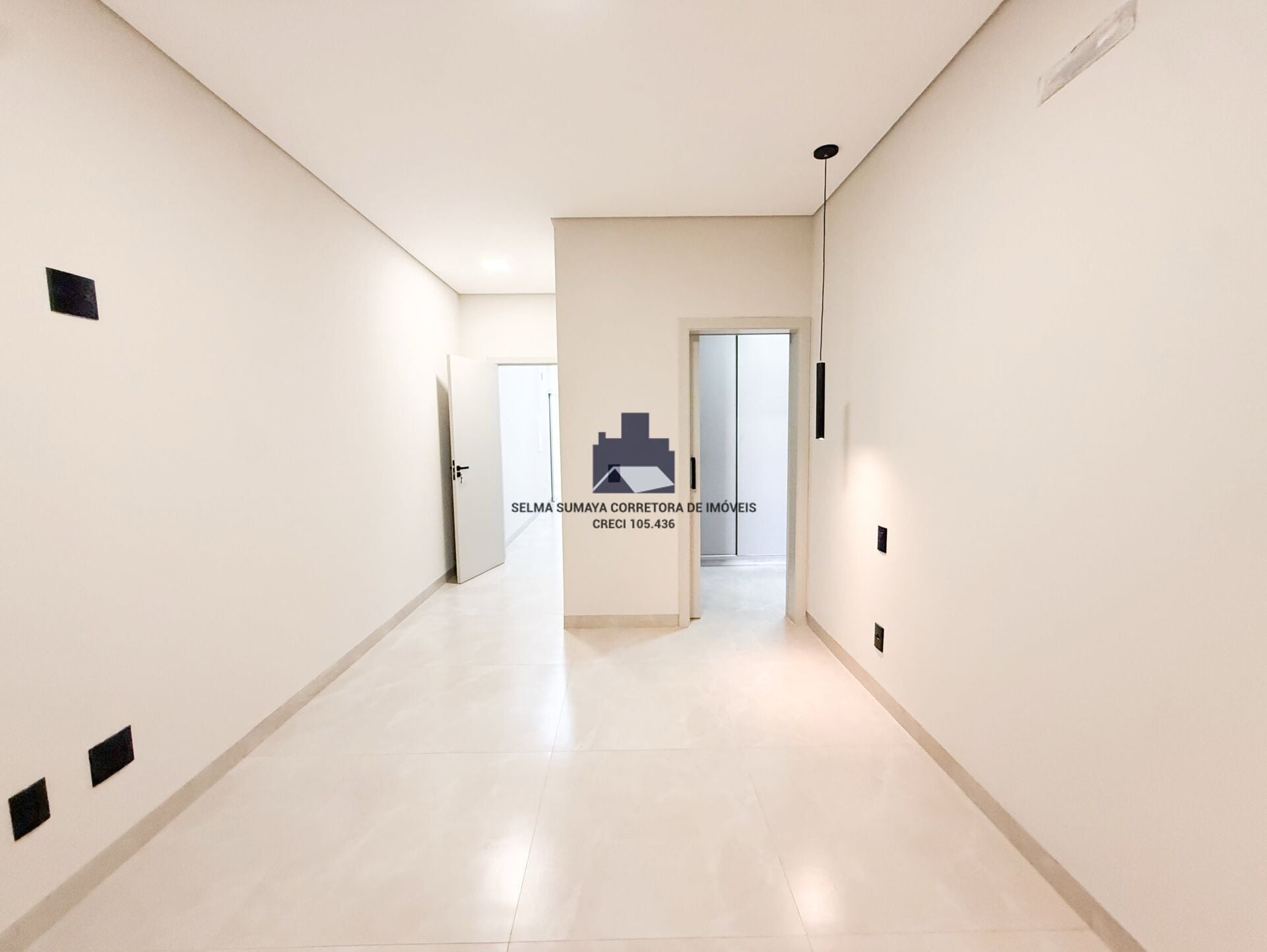 Casa de Condomínio com 3 quartos à venda, 180m² — foto 10 de 19