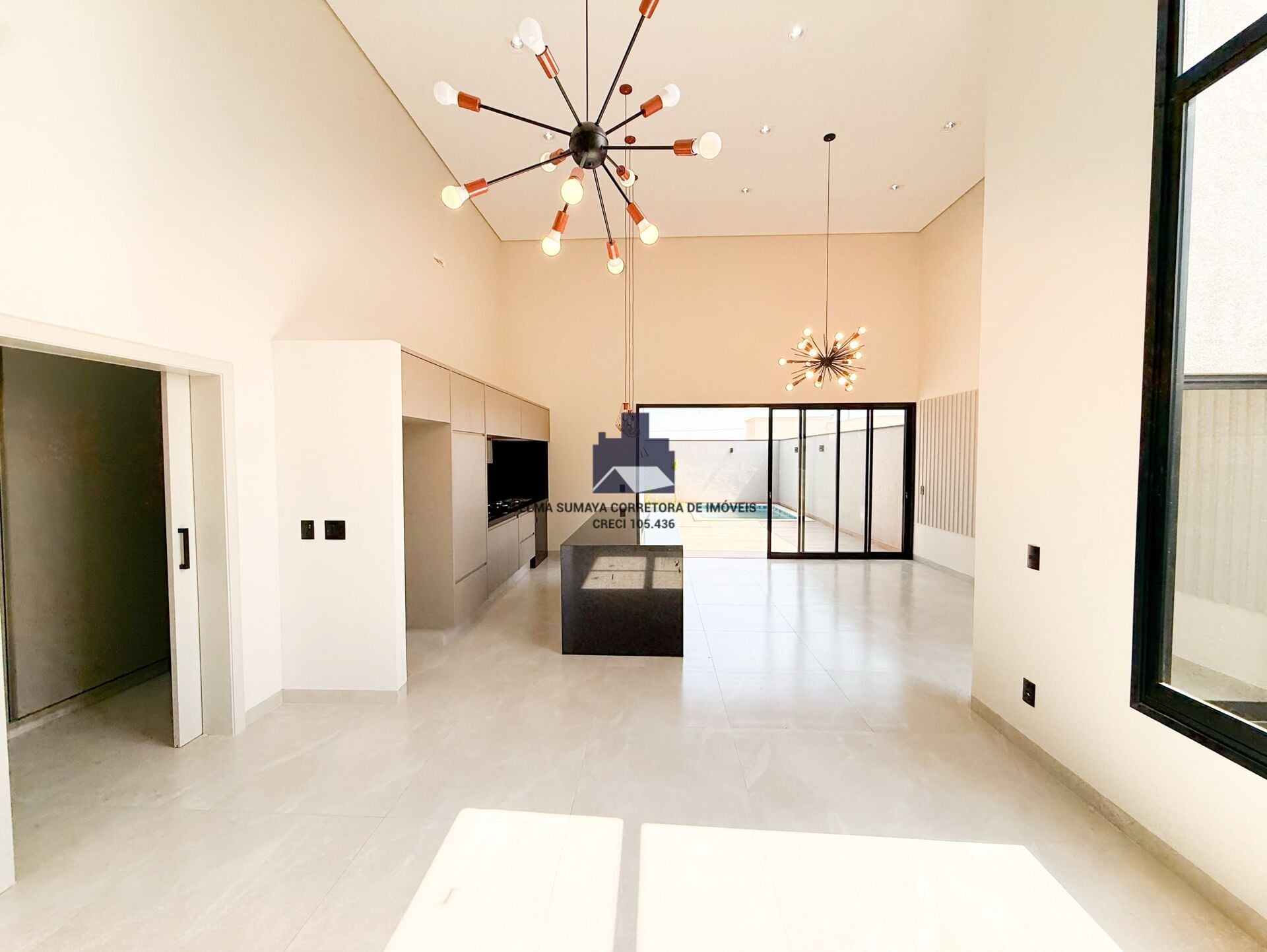 Casa de Condomínio com 3 quartos à venda, 180m² — foto 18 de 19
