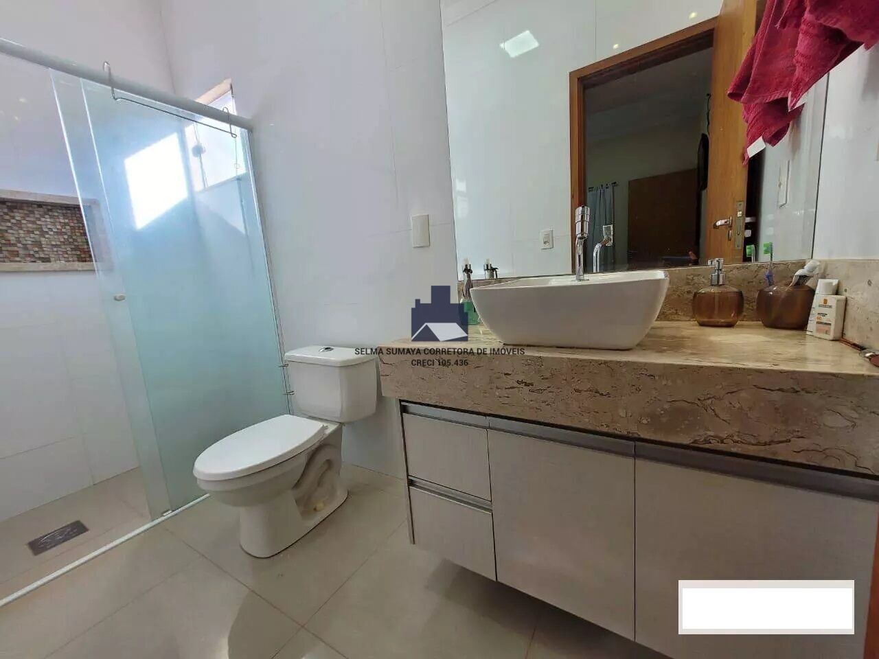 Casa de Condomínio com 3 quartos à venda, 168m² — foto 8 de 21