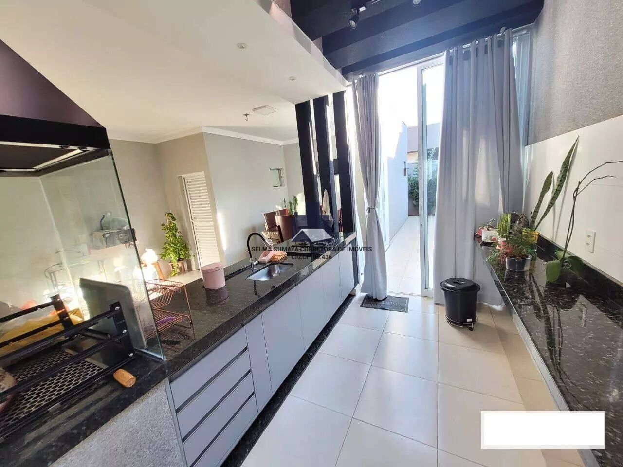 Casa de Condomínio com 3 quartos à venda, 168m² — foto 14 de 21