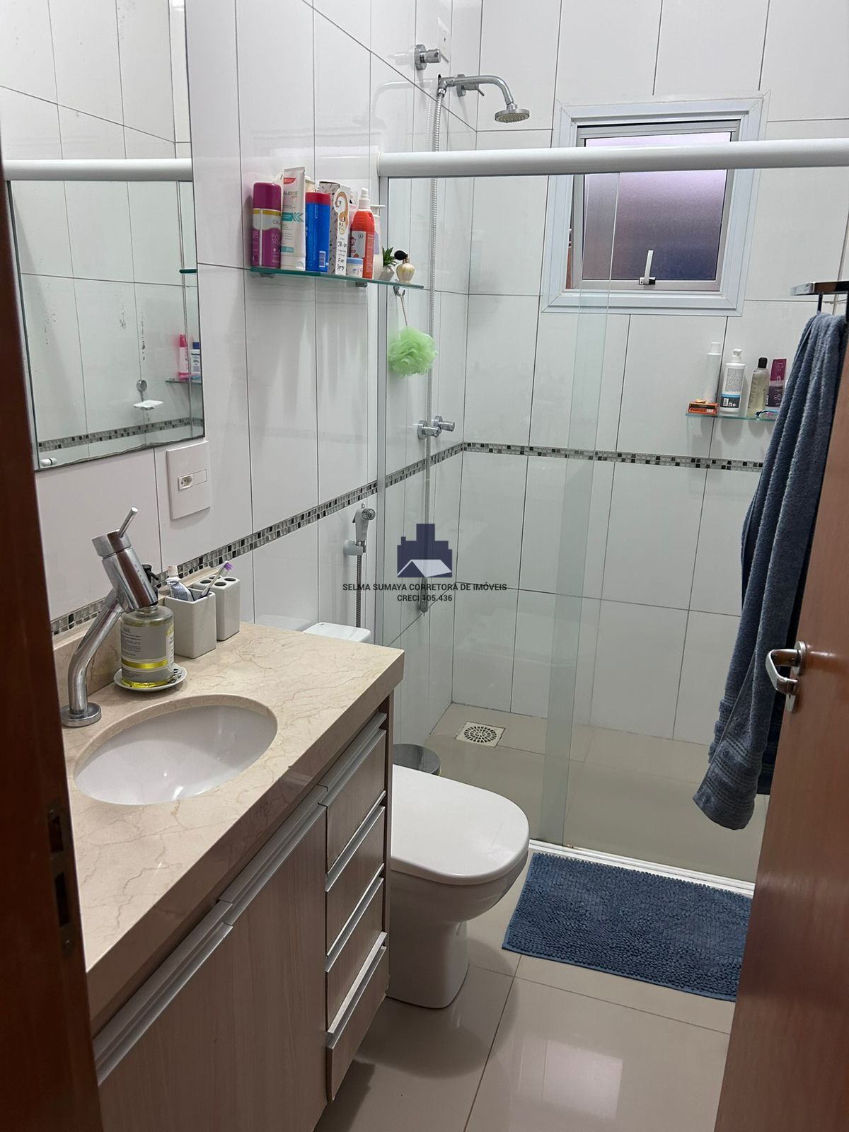 Casa de Condomínio com 3 quartos à venda, 200m² — foto 13 de 21