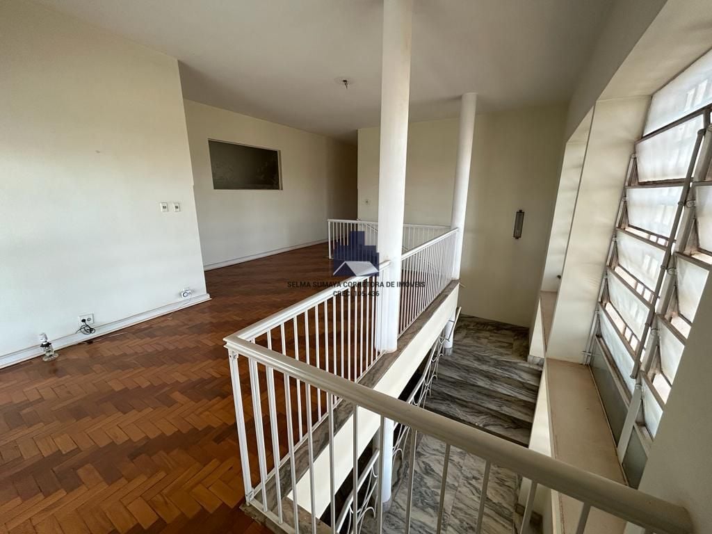 Casa com 6 quartos à venda, 750m² — foto 21 de 29