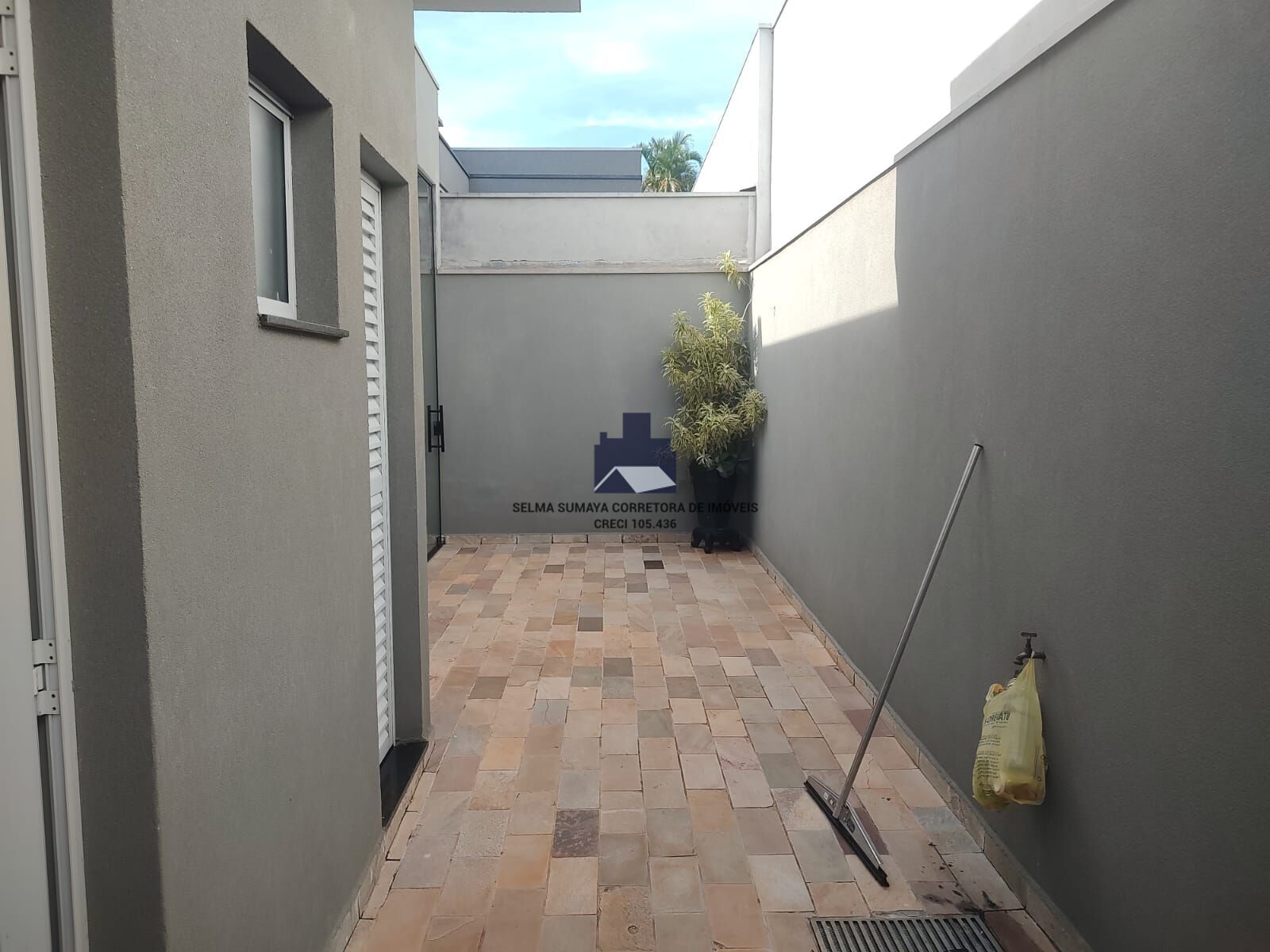 Casa de Condomínio com 3 quartos à venda, 130m² — foto 33 de 46