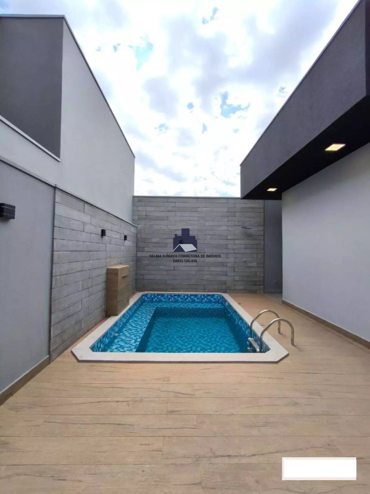 Casa de Condomínio com 3 quartos à venda, 161m² — foto 4 de 23