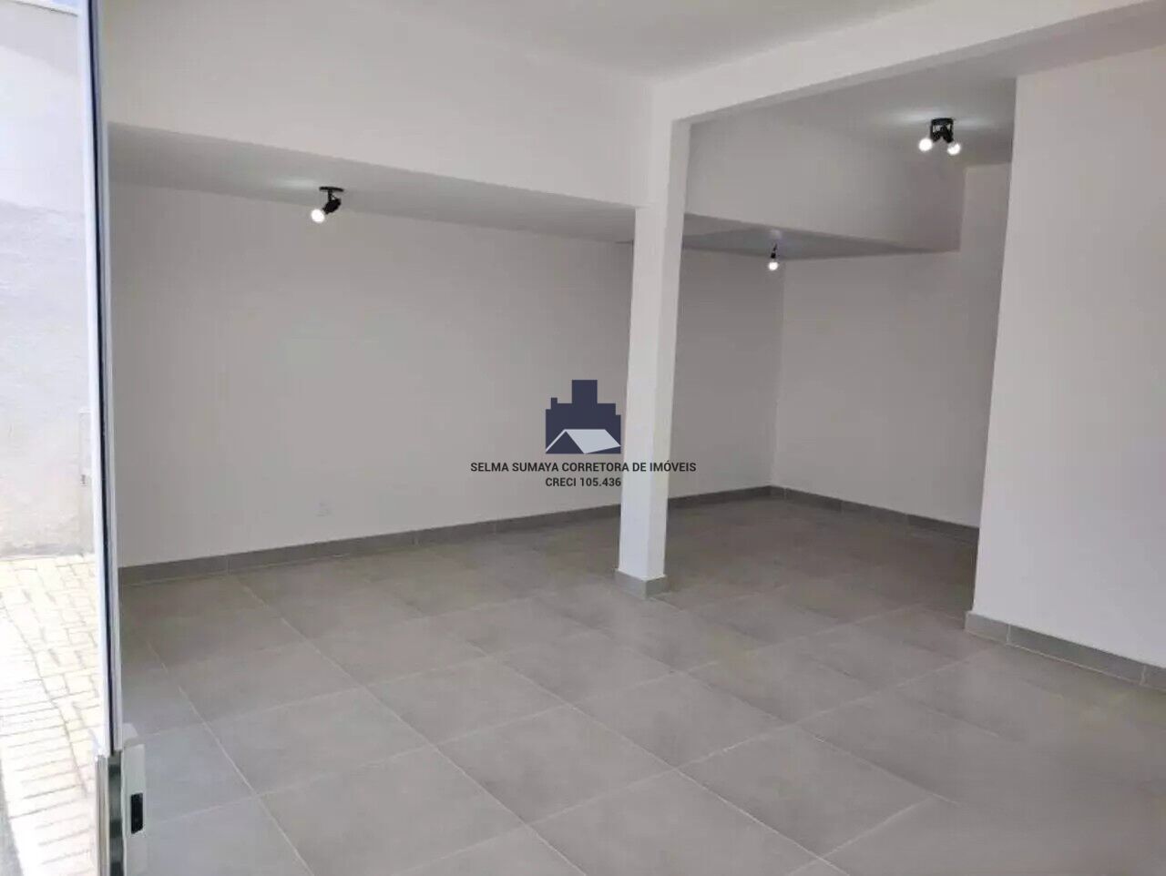 Loja / Salão / Ponto Comercial à venda, 180m² — foto 12 de 16