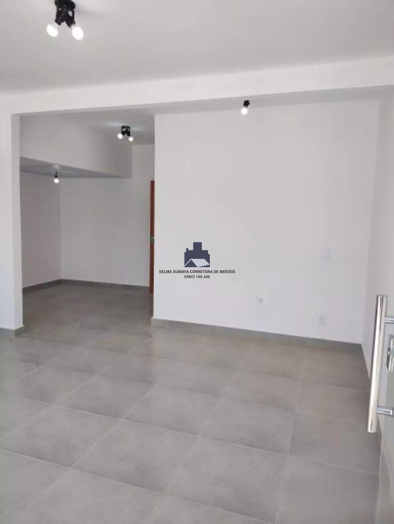 Loja / Salão / Ponto Comercial à venda, 180m² — foto 10 de 16