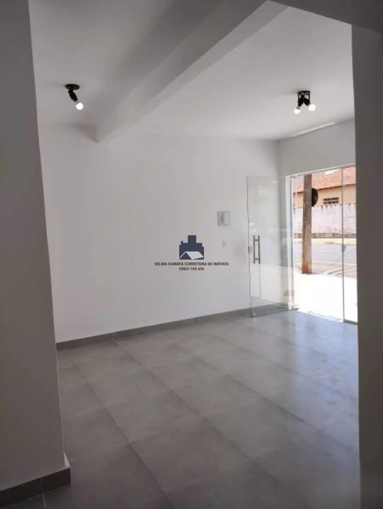 Loja / Salão / Ponto Comercial à venda, 180m² — foto 4 de 16