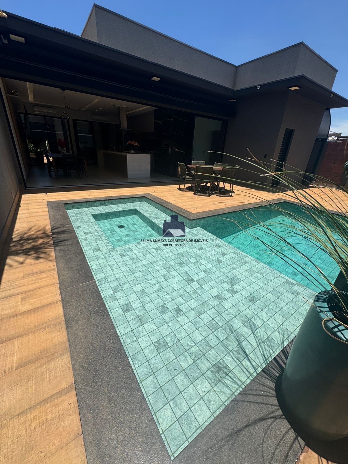 Casa de Condomínio com 3 quartos à venda, 270m² — foto 5 de 11