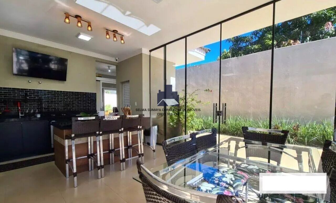 Casa com 3 quartos à venda, 250m² — foto 6 de 19