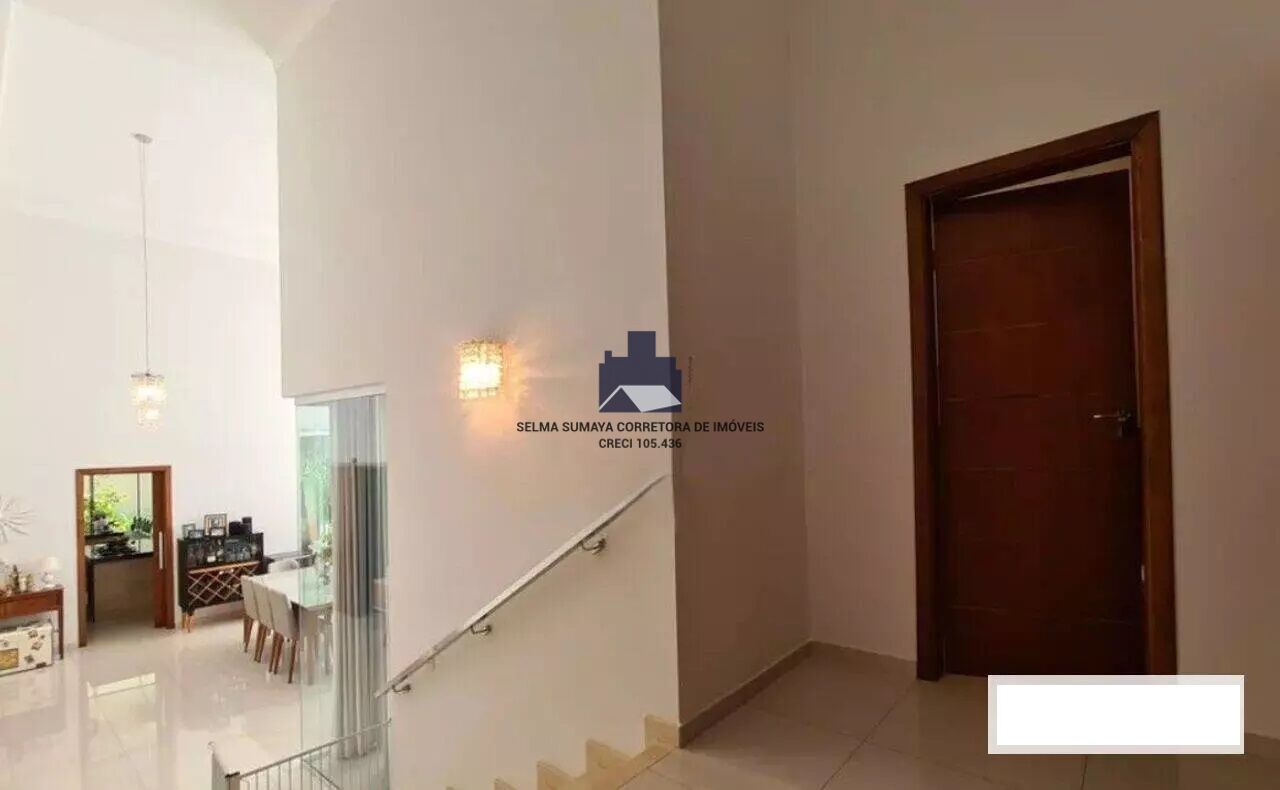 Casa com 3 quartos à venda, 250m² — foto 18 de 19