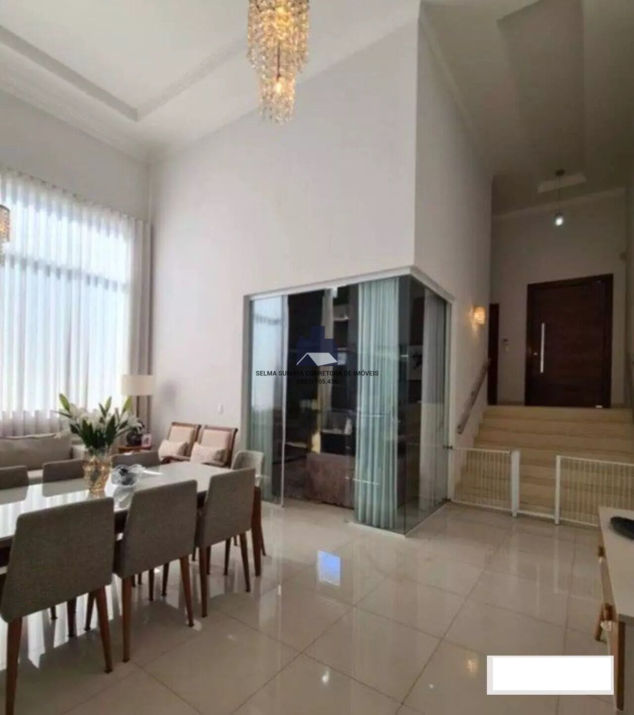 Casa com 3 quartos à venda, 250m² — foto 4 de 19
