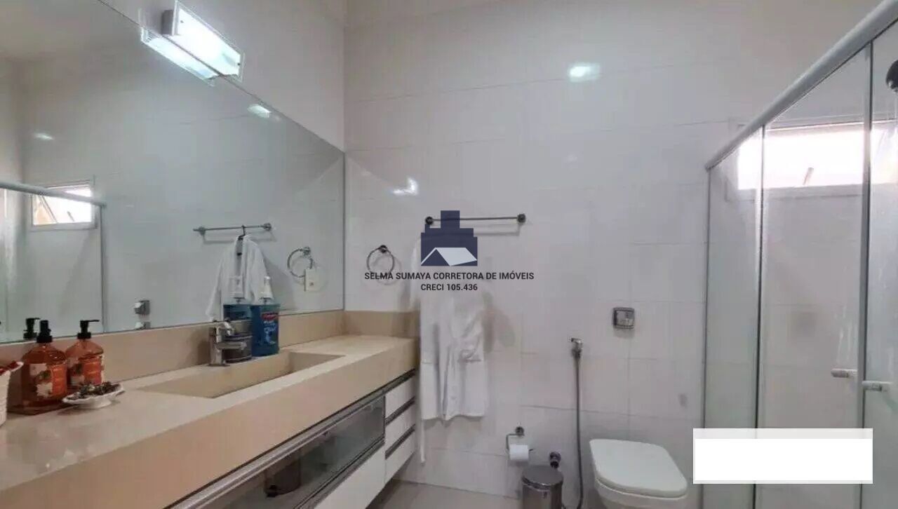 Casa com 3 quartos à venda, 250m² — foto 10 de 19