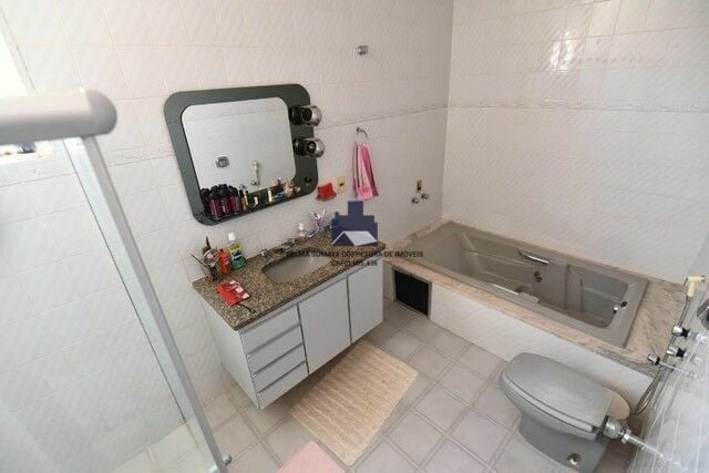 Casa com 4 quartos à venda, 277m² — foto 16 de 16