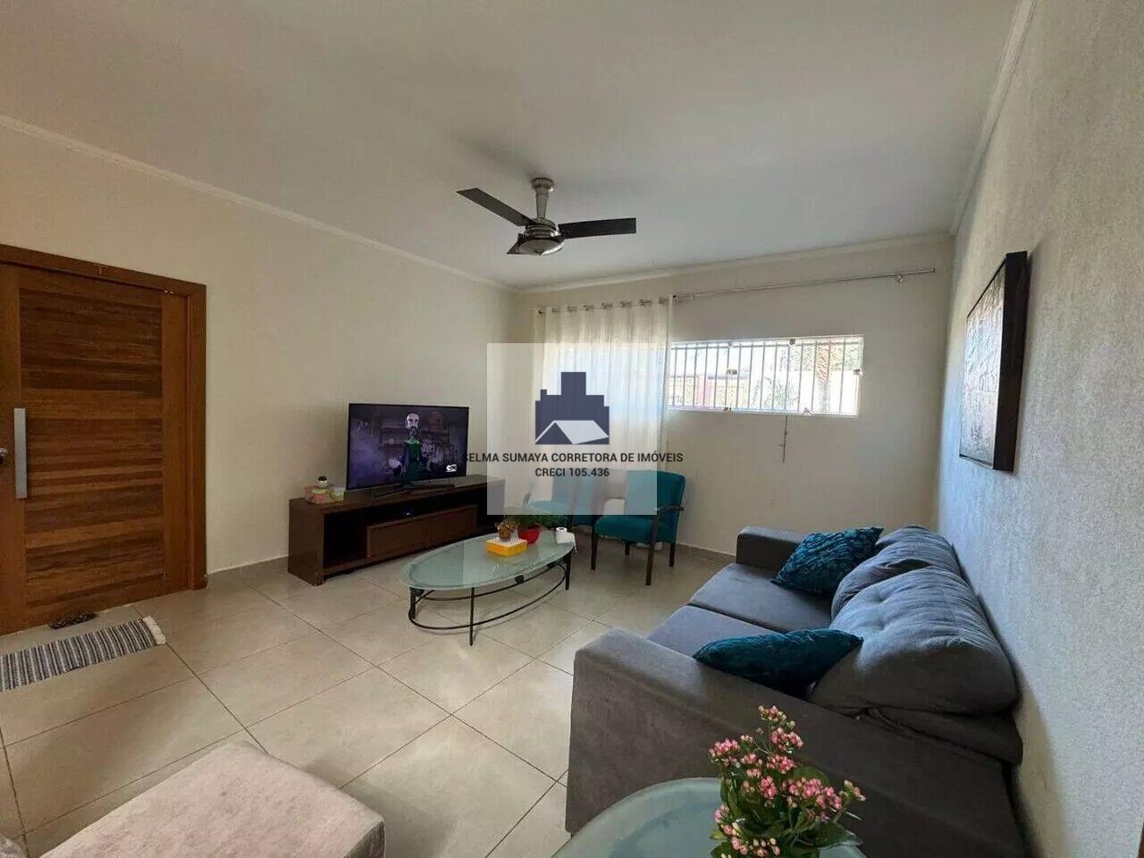 Casa com 4 quartos à venda, 300m² — foto 17 de 25