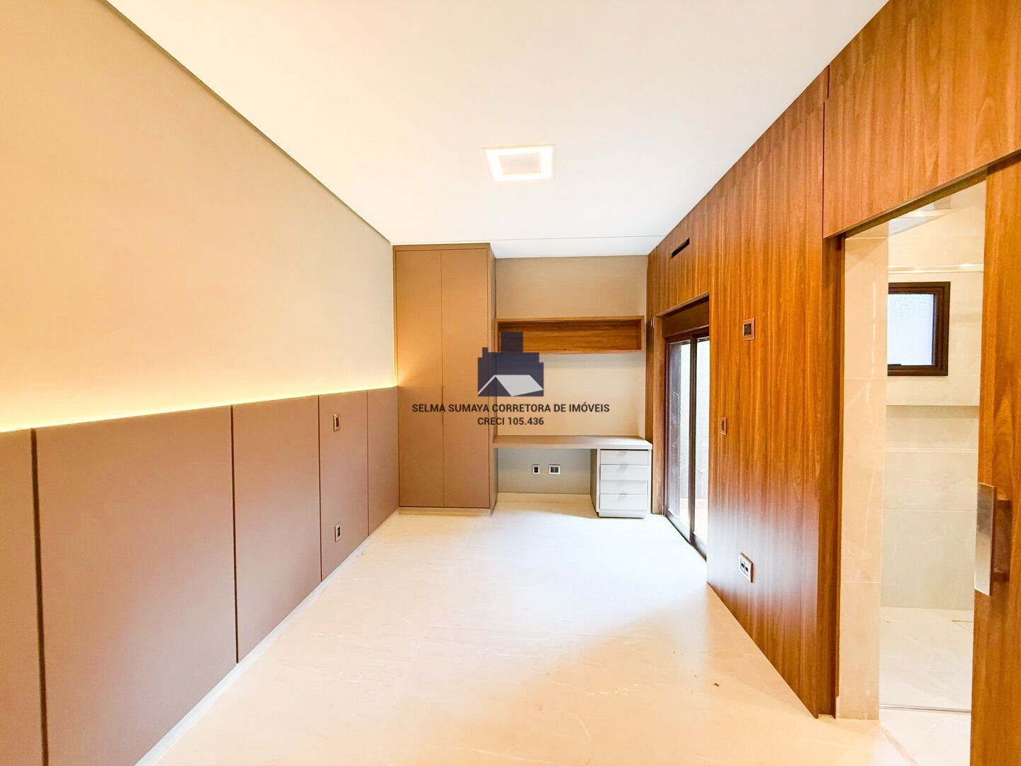 Casa de Condomínio com 3 quartos à venda, 220m² — foto 12 de 20