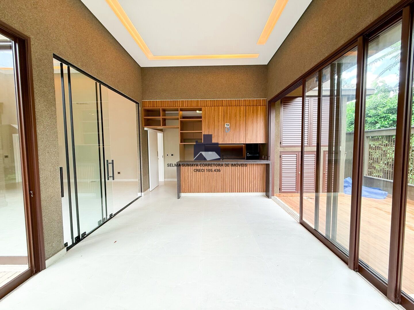 Casa de Condomínio com 3 quartos à venda, 220m² — foto 6 de 20