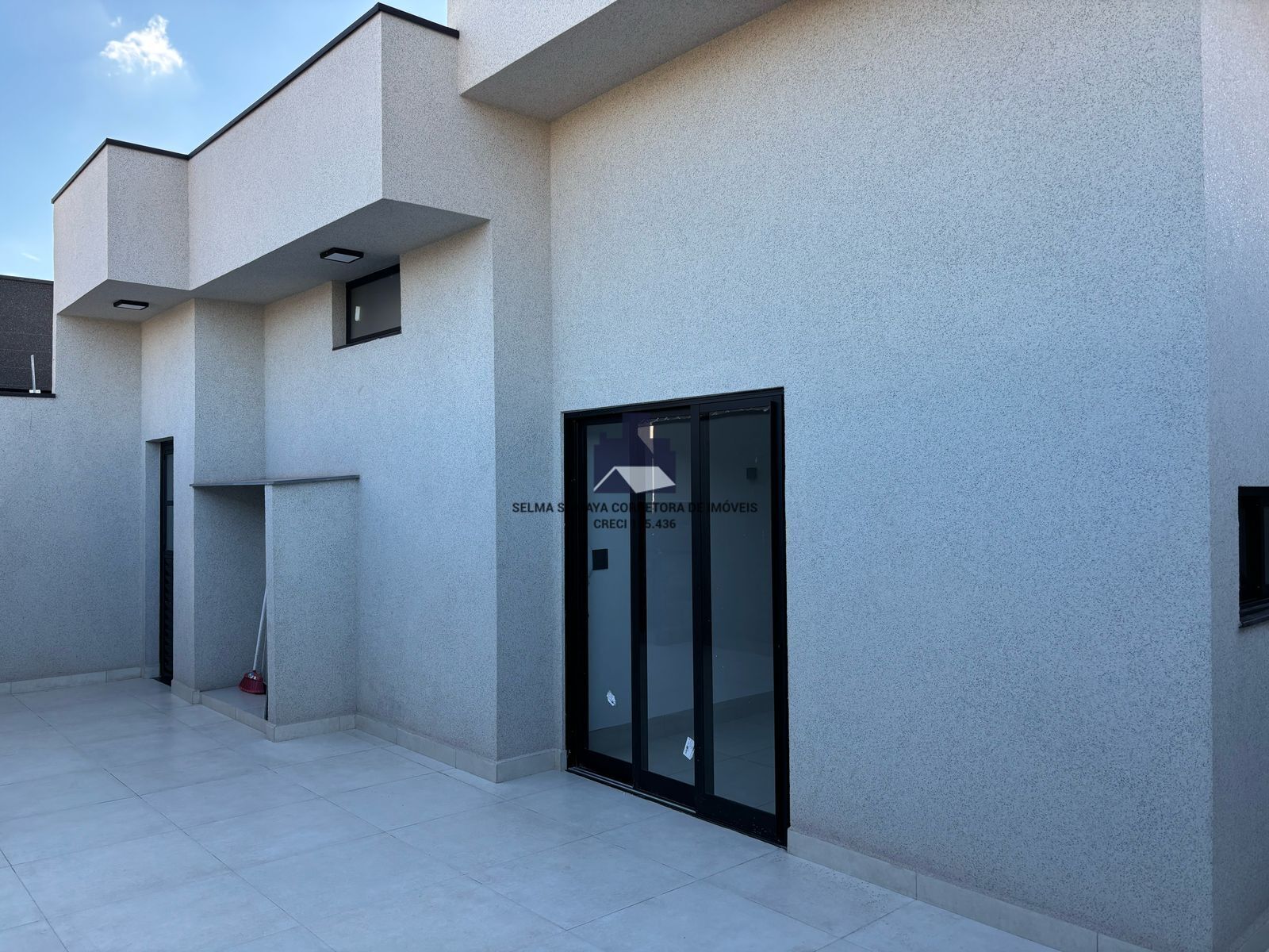 Casa com 3 quartos à venda, 130m² — foto 18 de 25