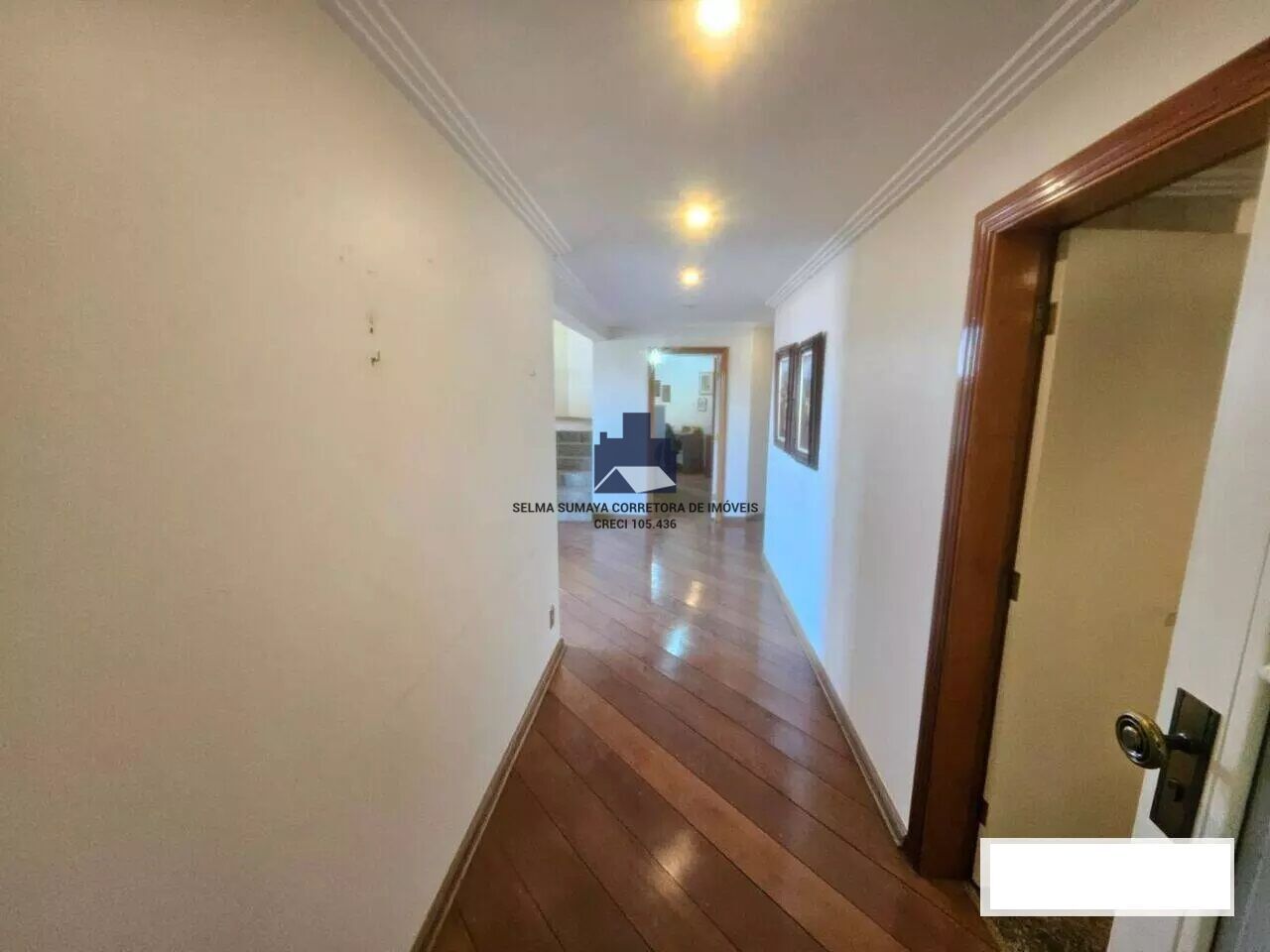 Apartamento com 4 quartos à venda, 375m² — foto 11 de 23