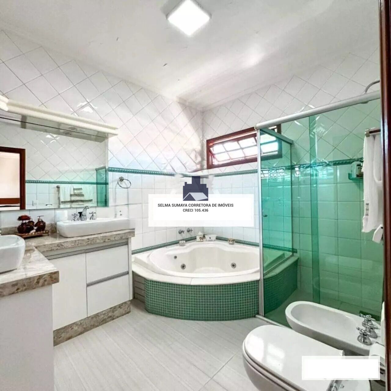 Casa de Condomínio com 3 quartos à venda, 350m² — foto 9 de 10