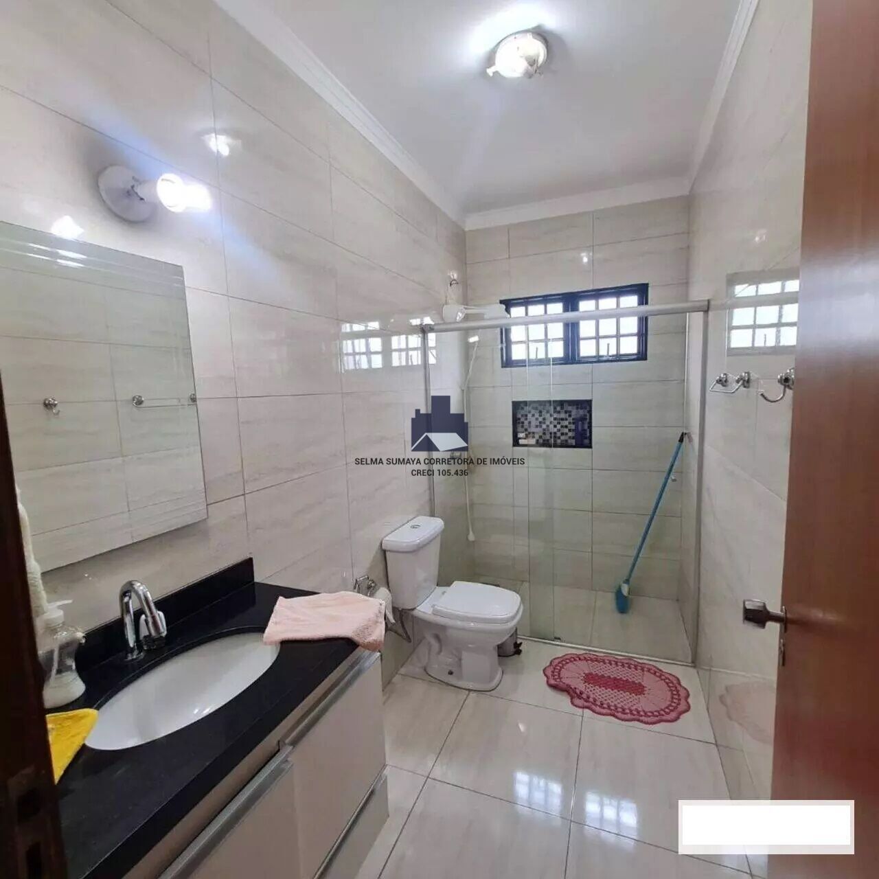 Casa com 3 quartos à venda, 190m² — foto 16 de 19