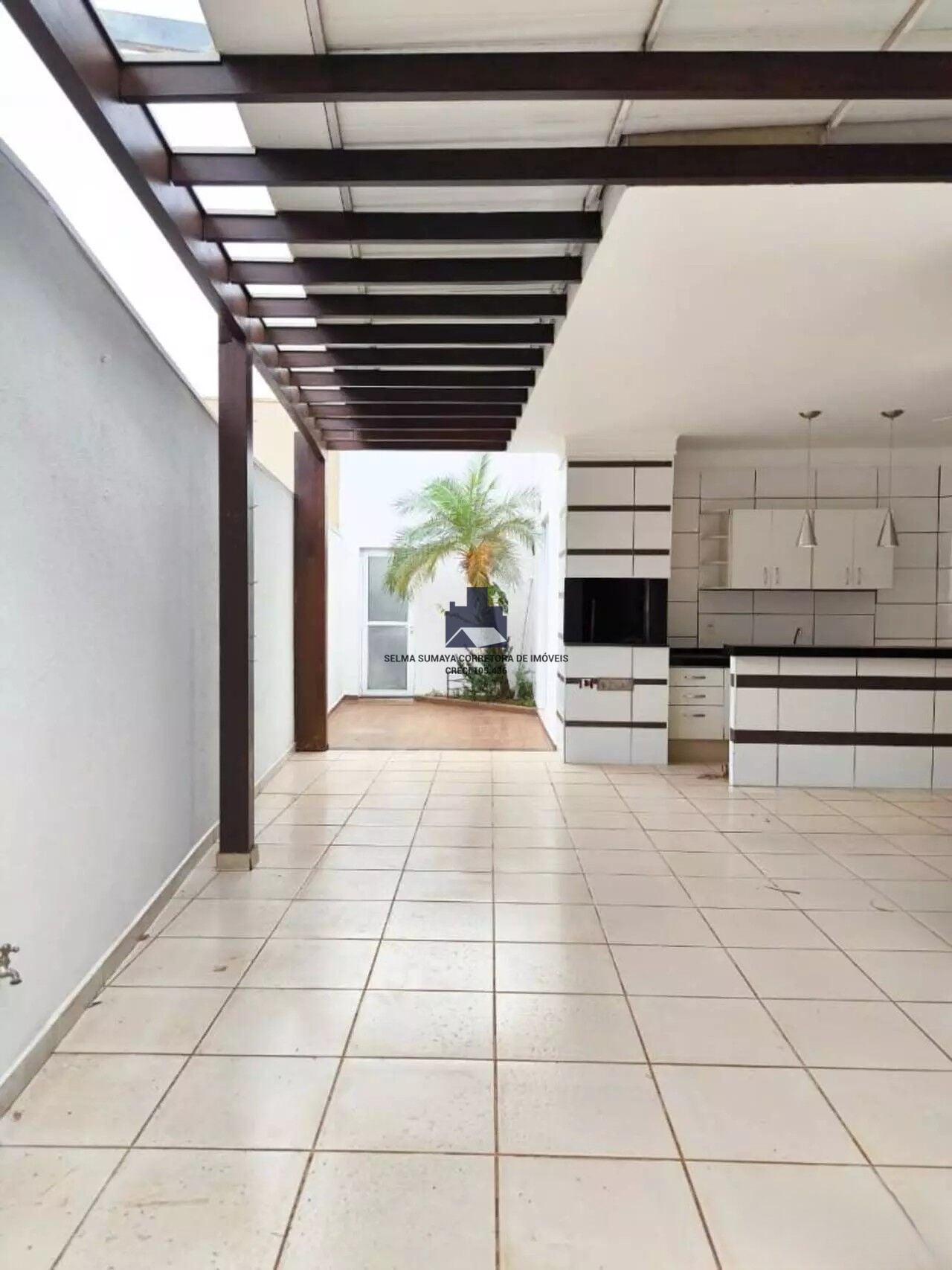 Casa de Condomínio com 3 quartos à venda, 234m² — foto 16 de 21