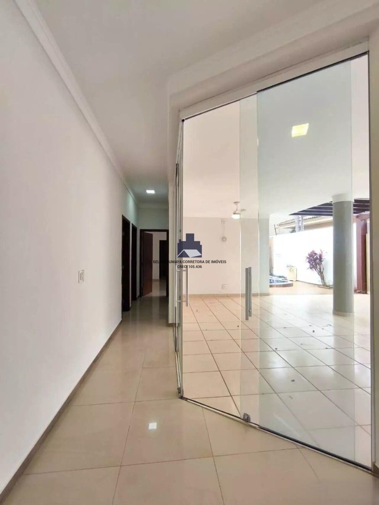 Casa de Condomínio com 3 quartos à venda, 234m² — foto 12 de 21