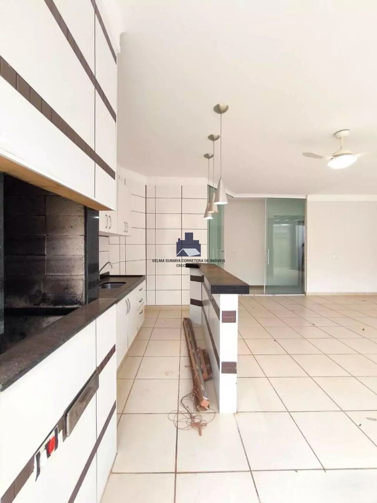 Casa de Condomínio com 3 quartos à venda, 234m² — foto 11 de 21