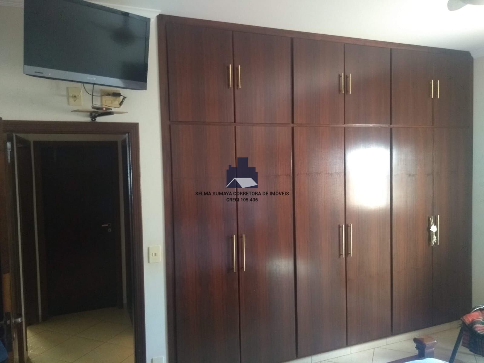 Casa com 3 quartos à venda, 300m² — foto 8 de 15