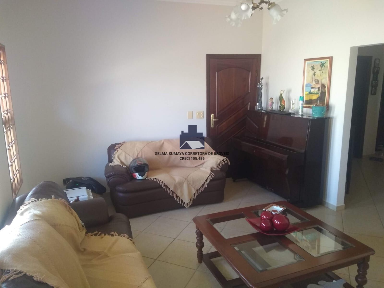 Casa com 3 quartos à venda, 300m² — foto 4 de 15