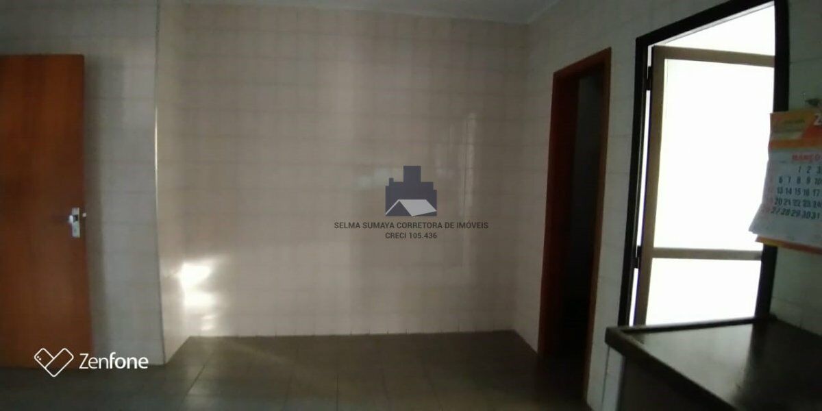 Apartamento com 3 quartos à venda, 137m² — foto 10 de 16