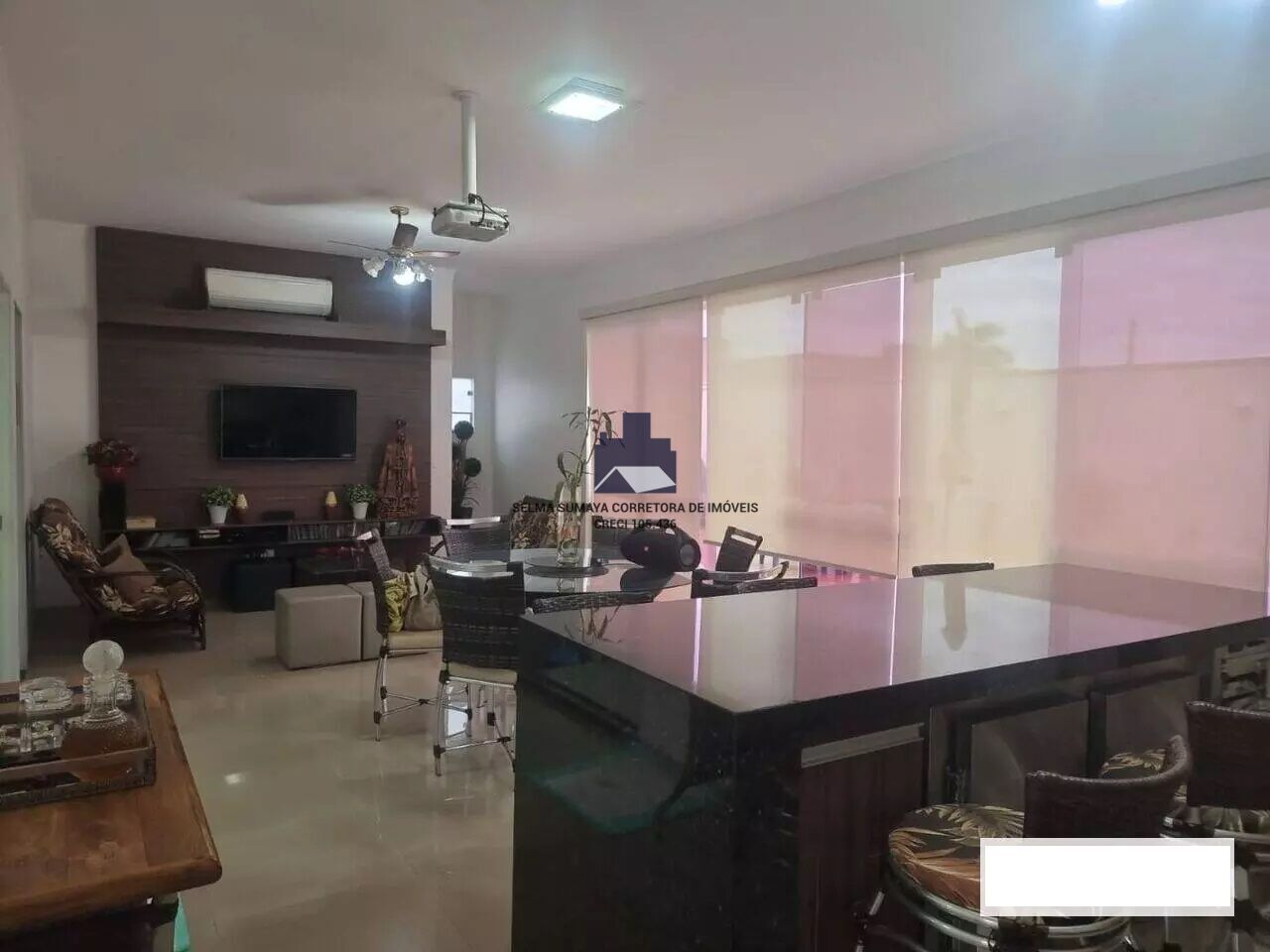 Casa de Condomínio com 3 quartos à venda, 244m² — foto 19 de 20