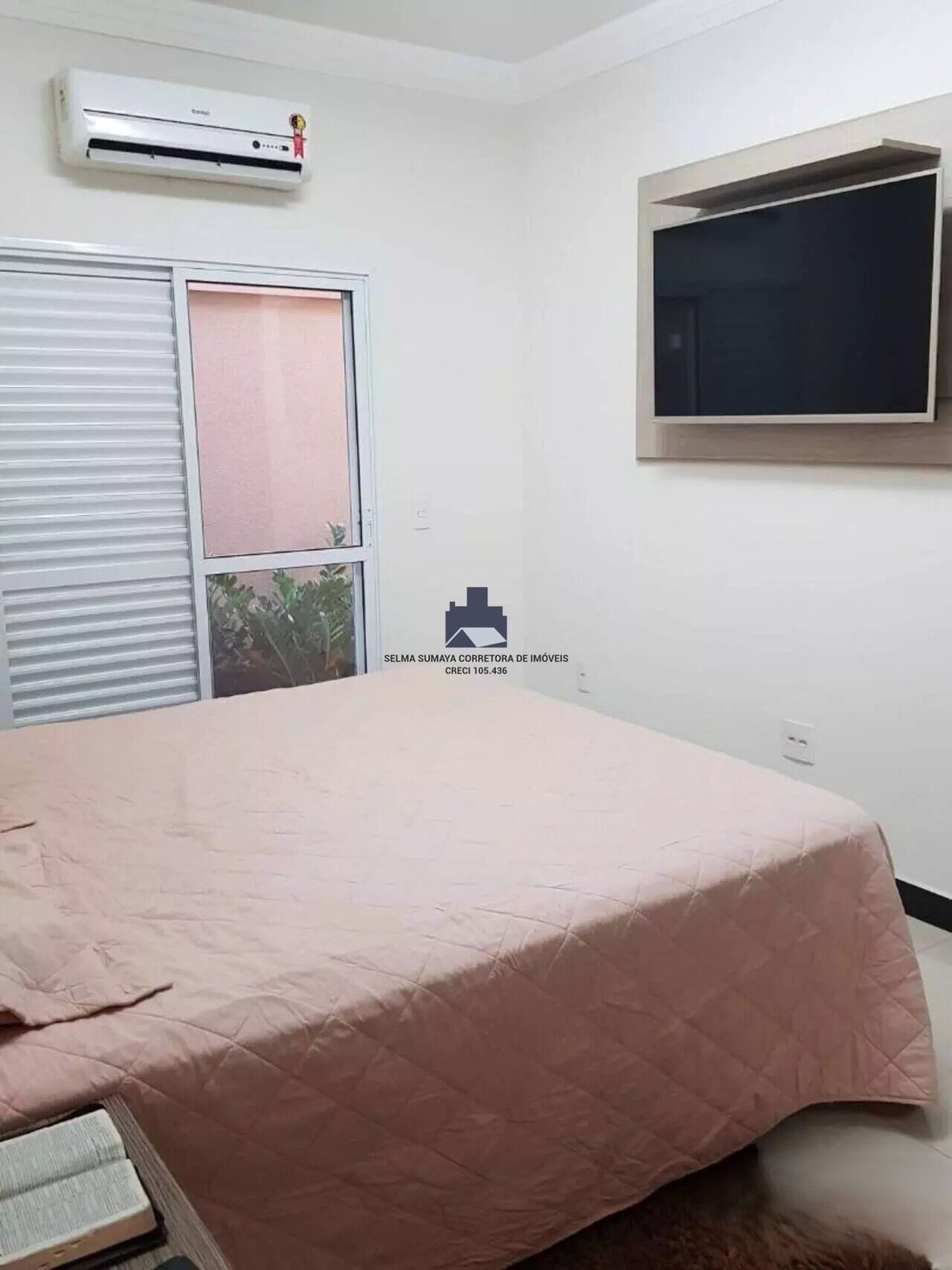 Casa de Condomínio com 3 quartos à venda, 246m² — foto 12 de 23