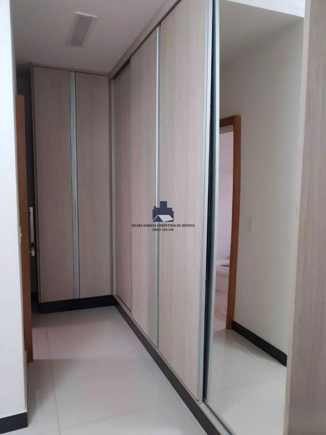 Casa de Condomínio com 3 quartos à venda, 246m² — foto 19 de 23