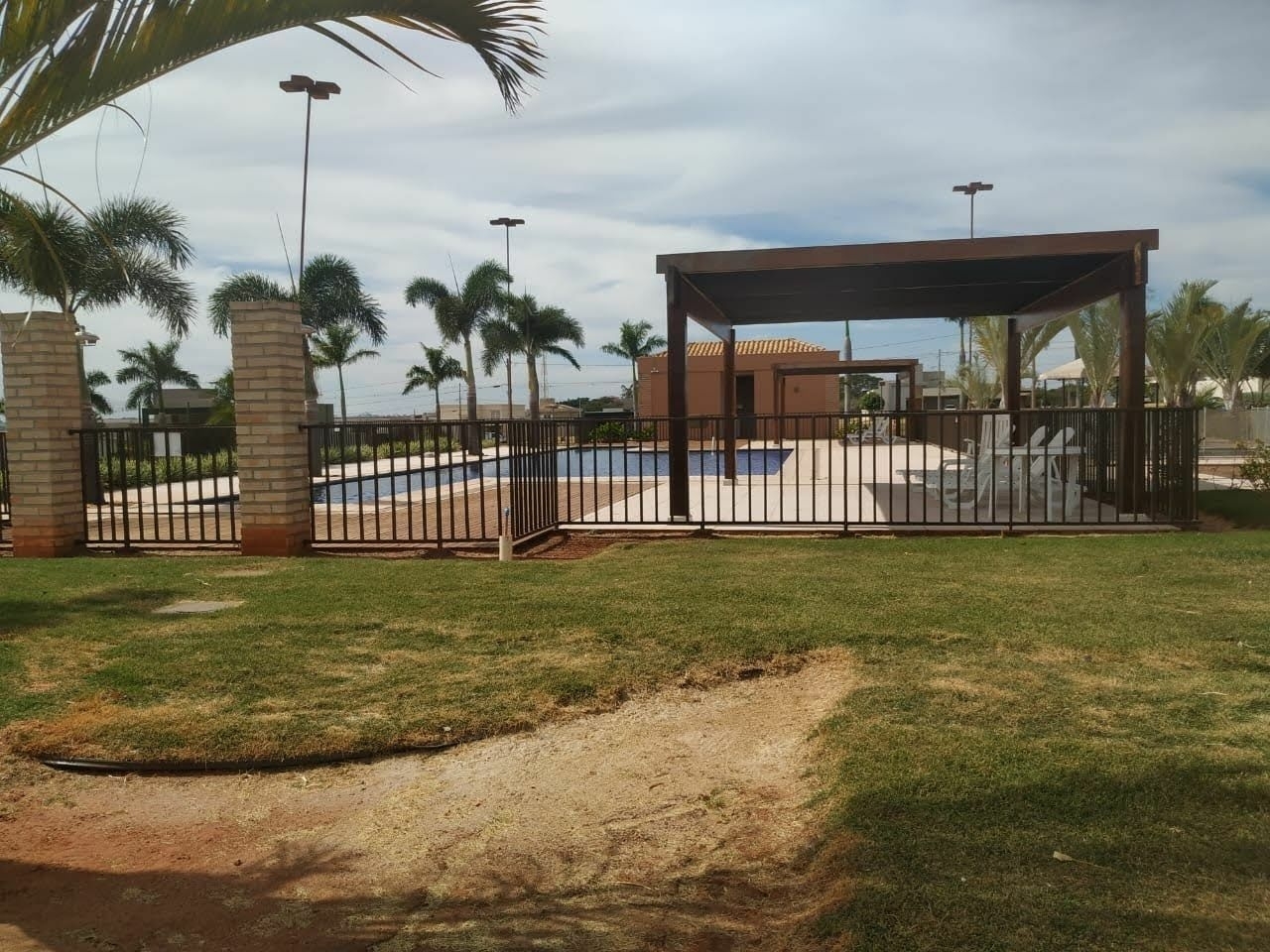 Terreno / Lote / Condomínio à venda, 373m² — foto 11 de 18