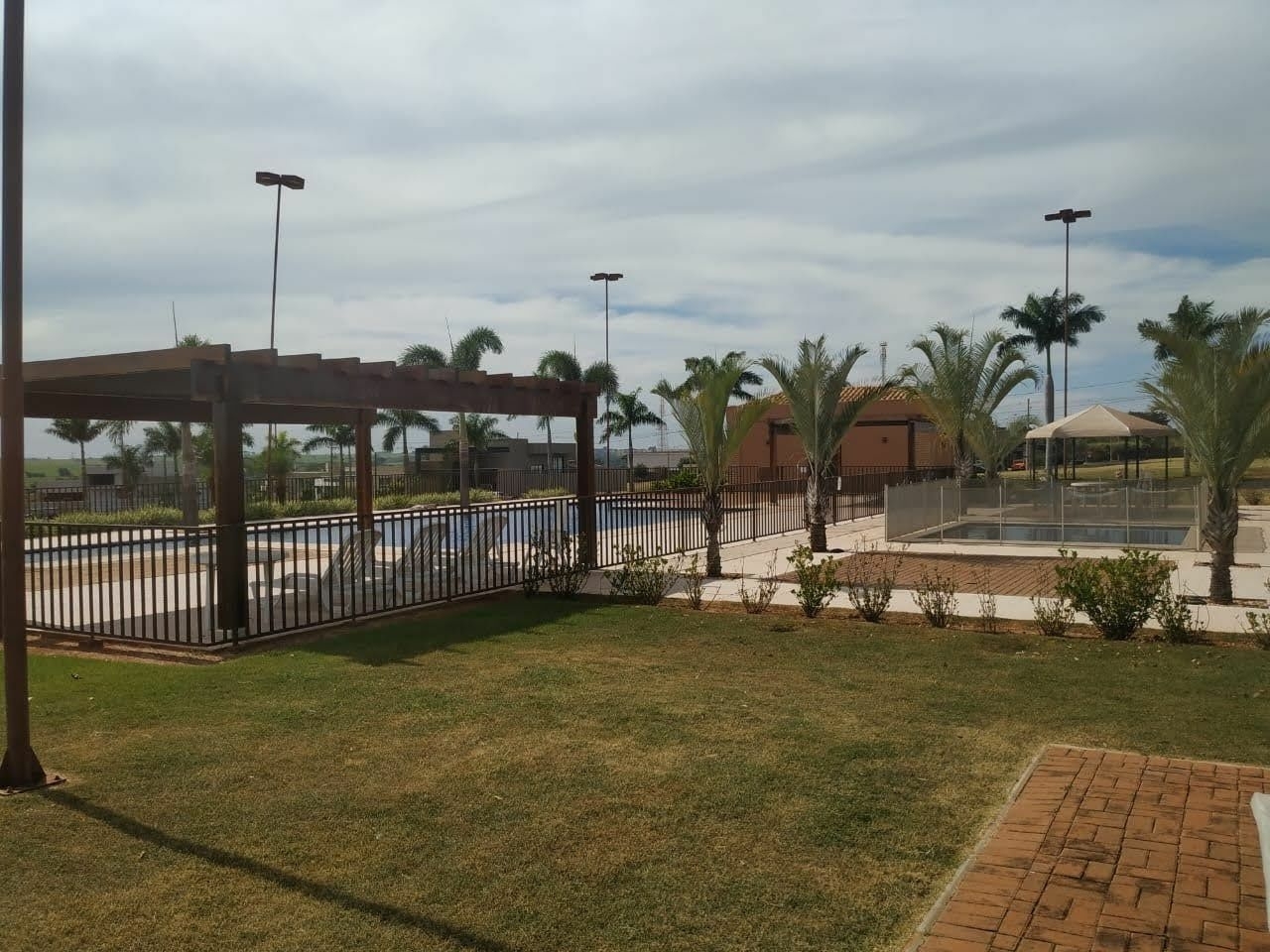 Terreno / Lote / Condomínio à venda, 373m² — foto 6 de 18