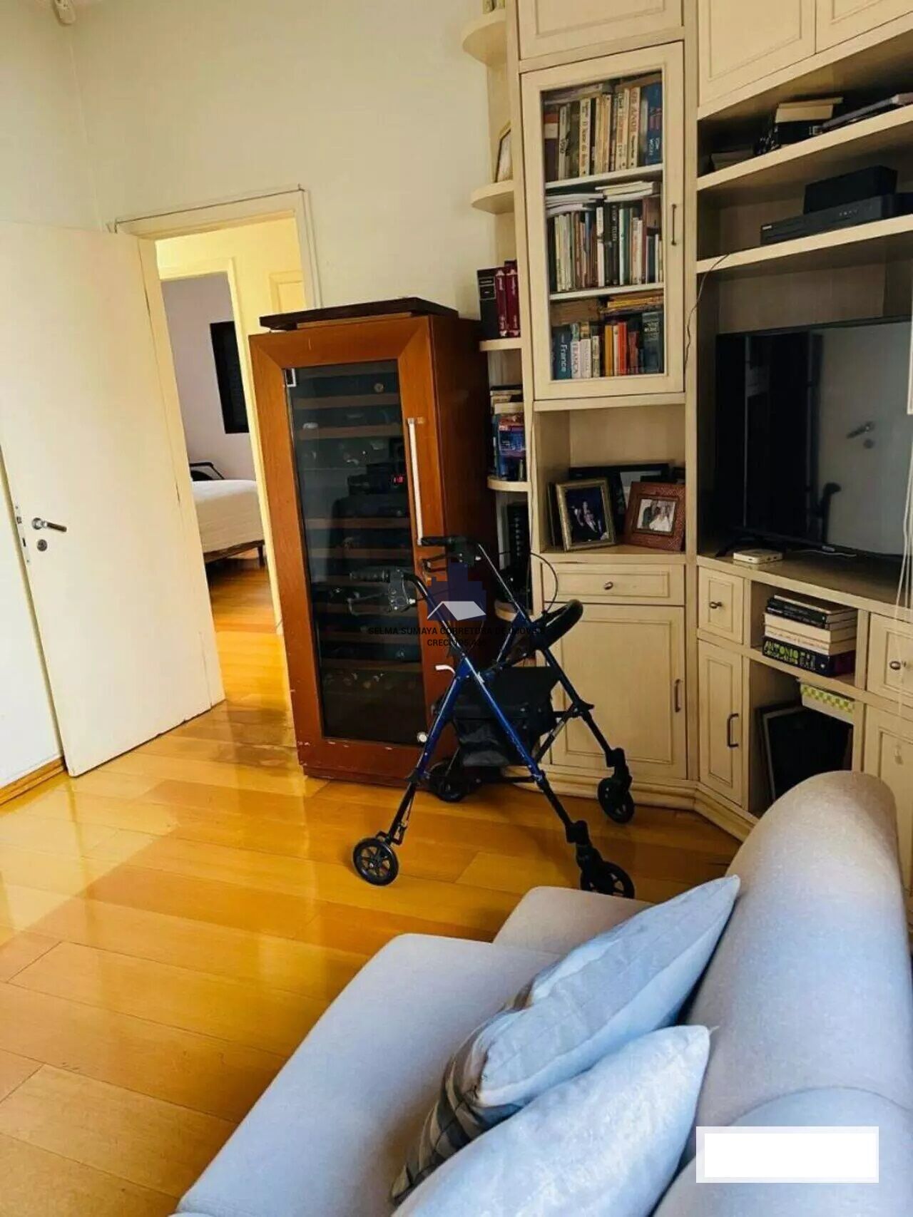 Casa com 4 quartos à venda, 354m² — foto 14 de 23