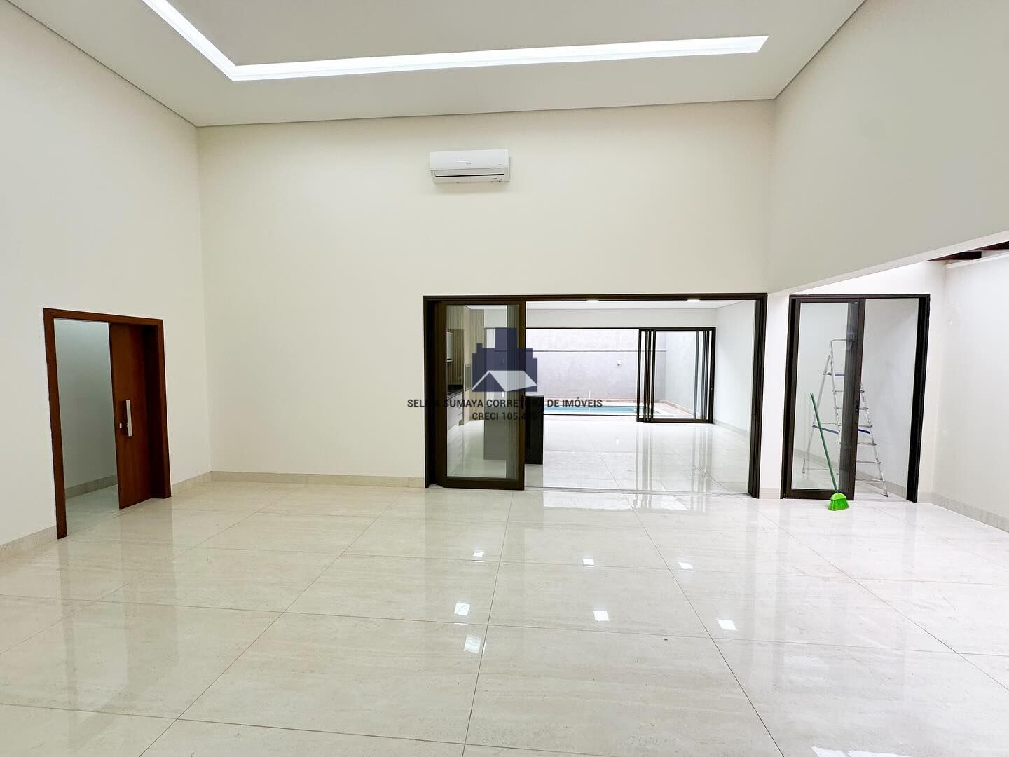 Casa de Condomínio com 3 quartos à venda, 257m² — foto 5 de 21