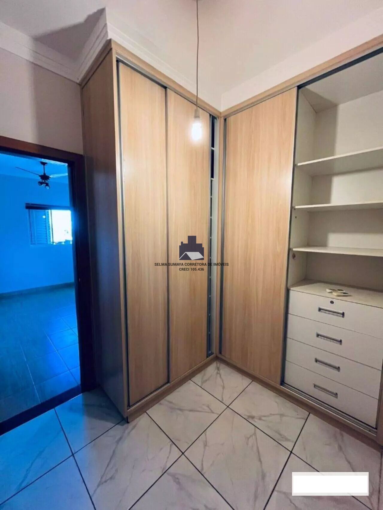 Casa com 3 quartos à venda, 232m² — foto 14 de 25