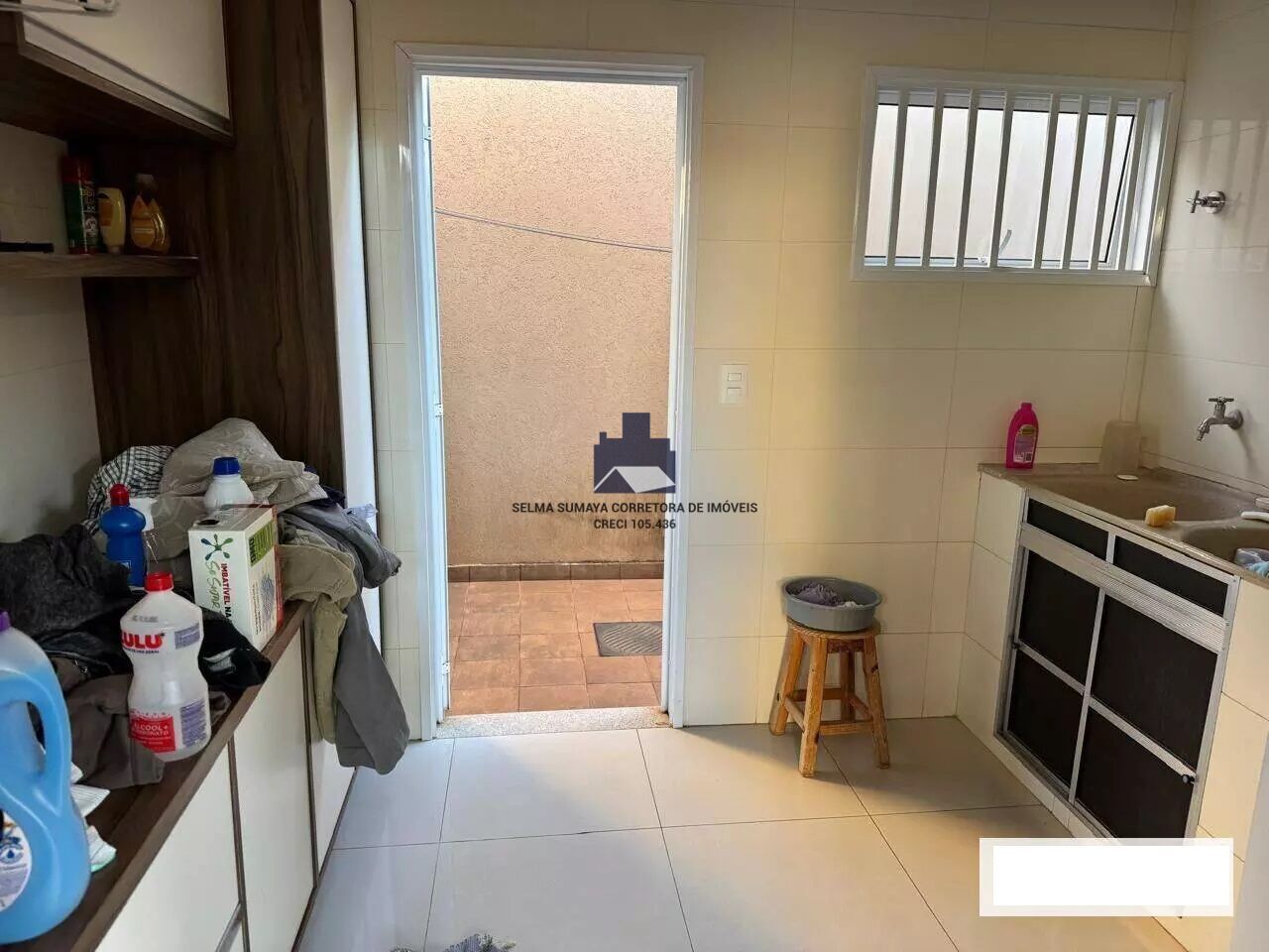 Casa com 3 quartos à venda, 233m² — foto 17 de 17