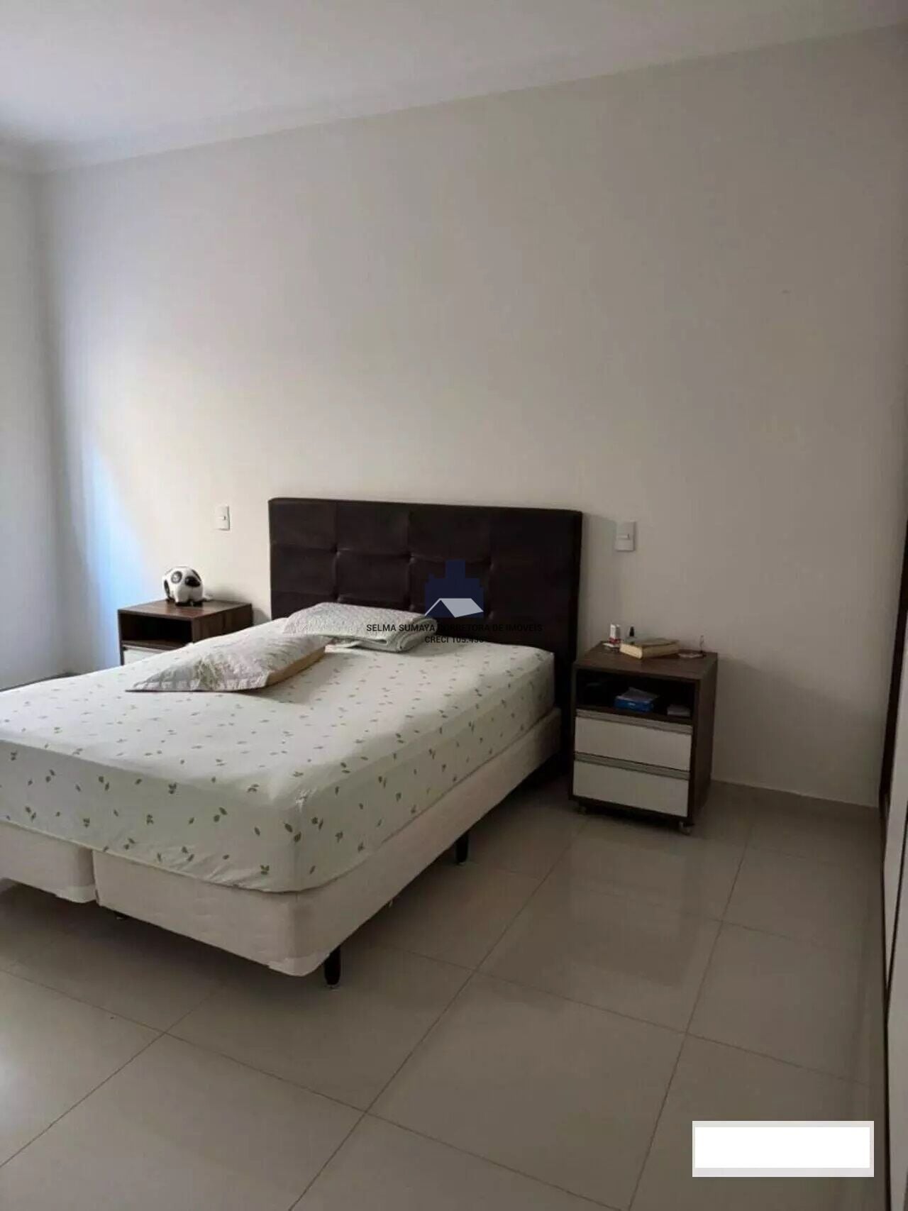 Casa com 3 quartos à venda, 233m² — foto 11 de 17