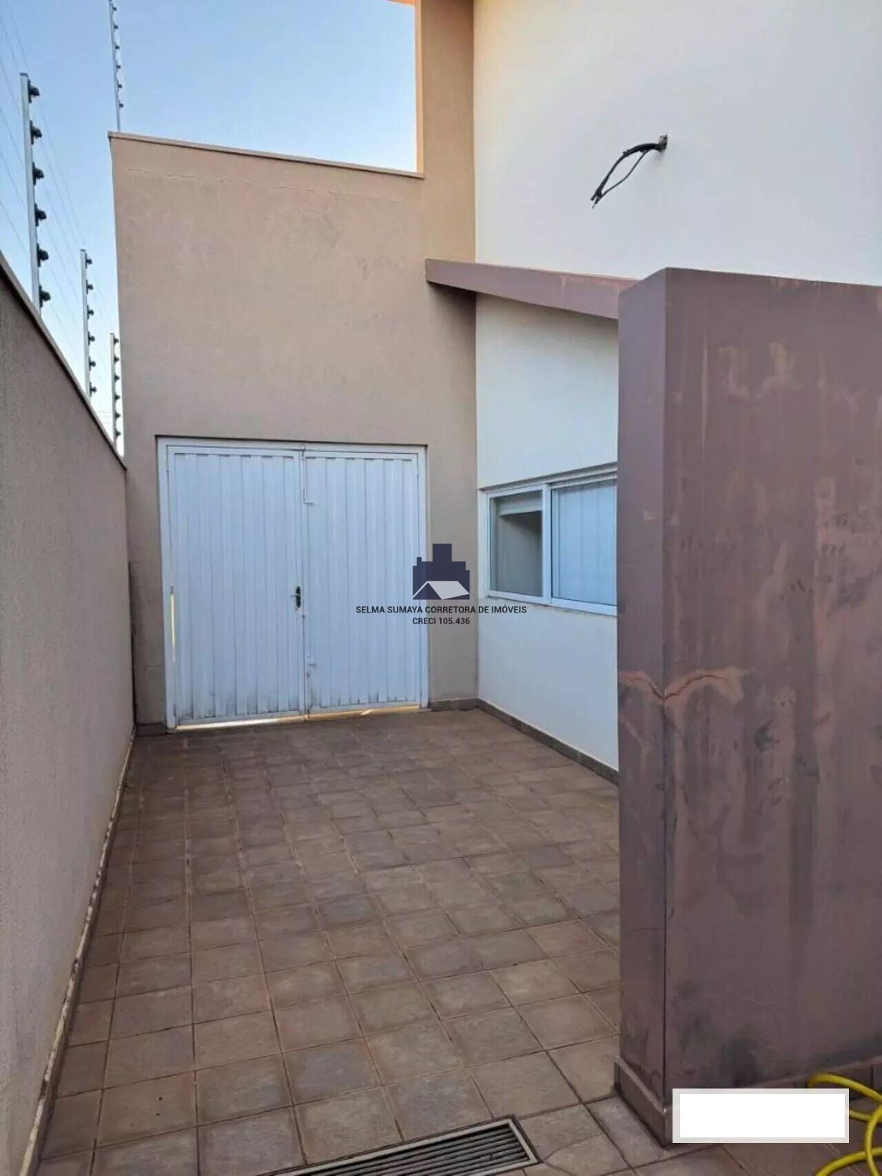 Casa com 3 quartos à venda, 233m² — foto 16 de 17