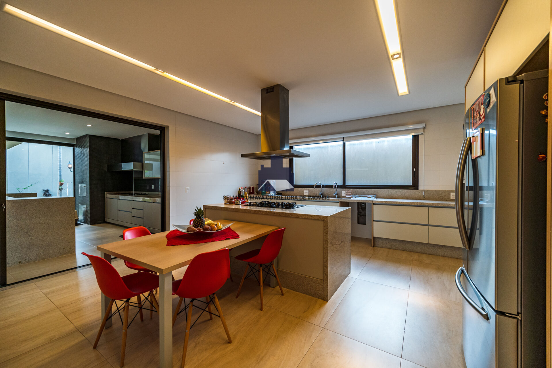 Casa de Condomínio com 6 quartos à venda, 800m² — foto 6 de 50