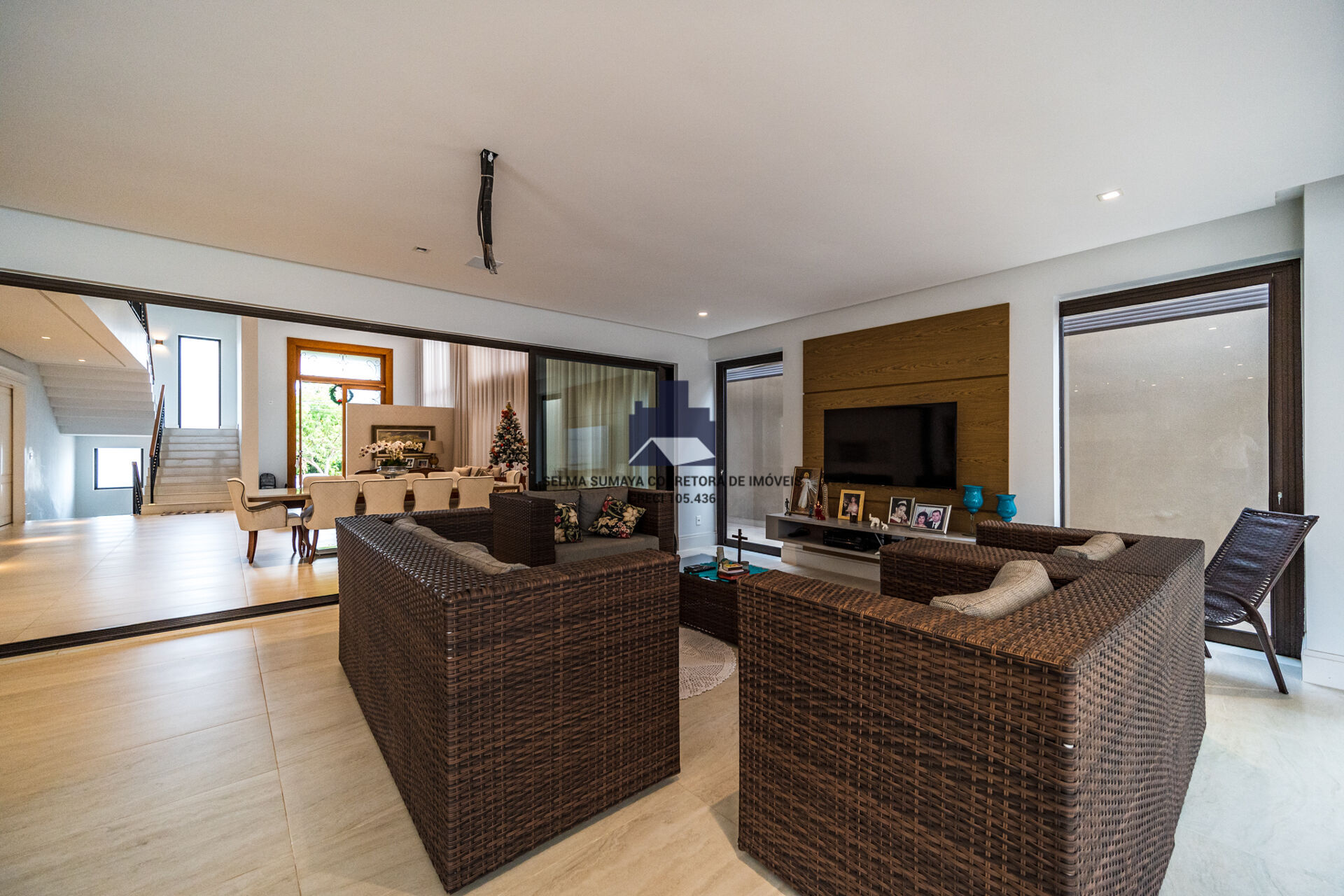 Casa de Condomínio com 6 quartos à venda, 800m² — foto 5 de 50