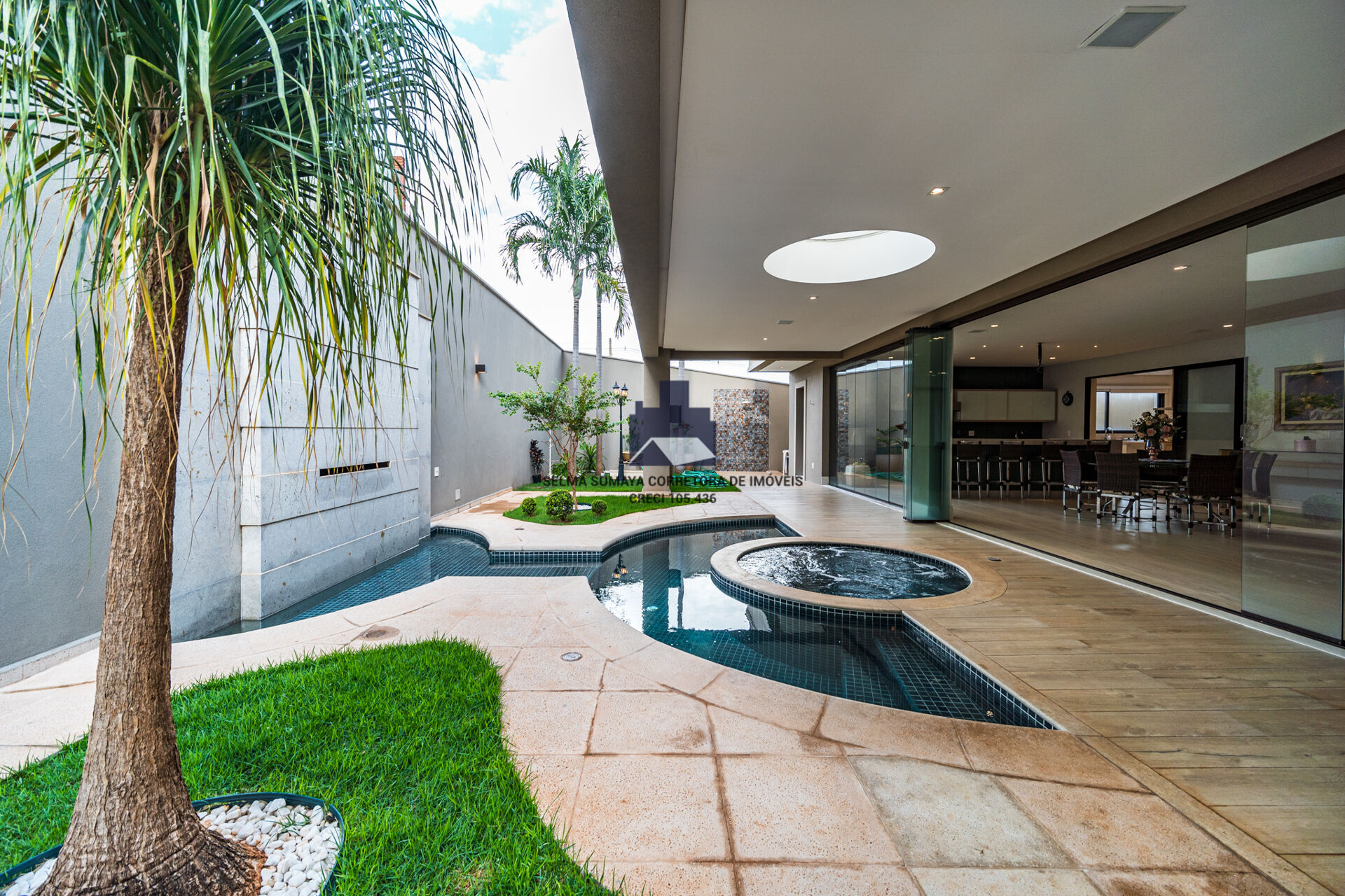 Casa de Condomínio com 6 quartos à venda, 800m² — foto 16 de 50