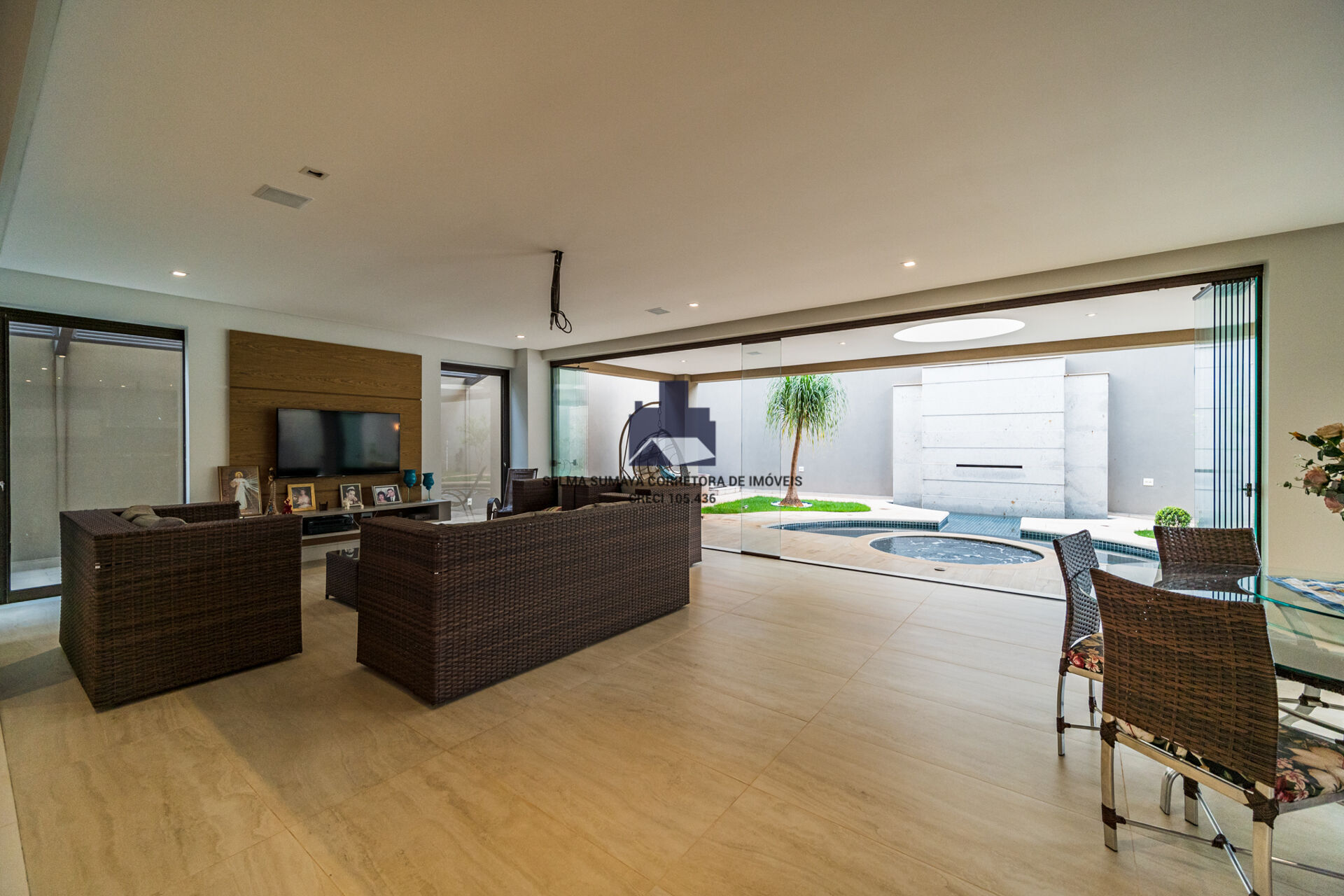 Casa de Condomínio com 6 quartos à venda, 800m² — foto 24 de 50