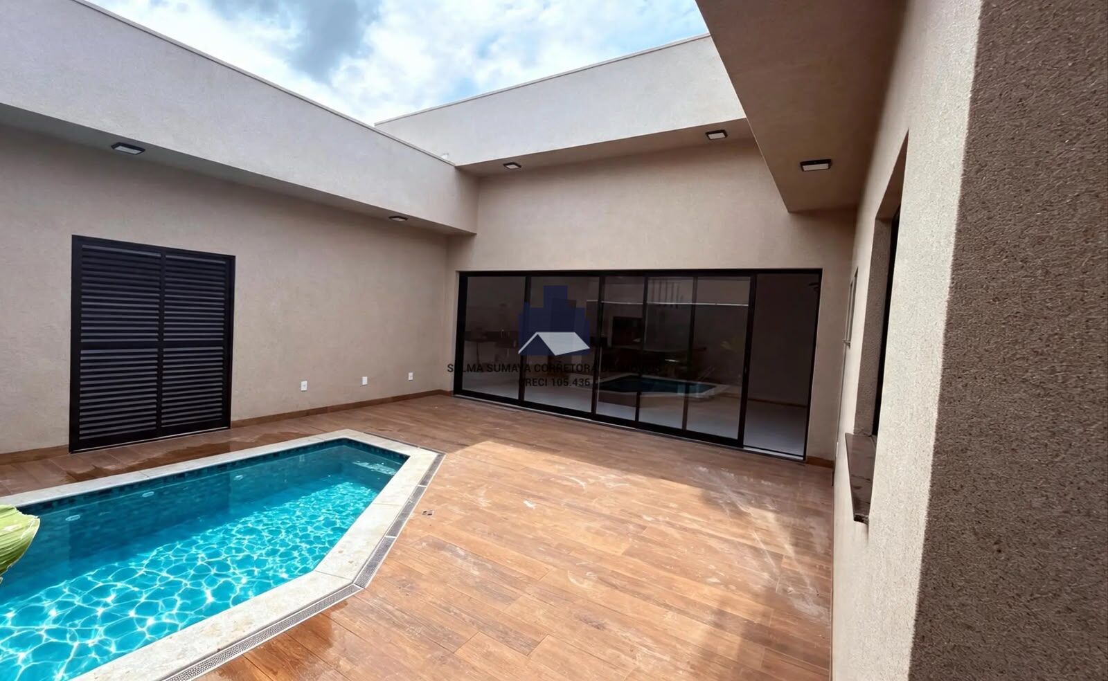 Casa de Condomínio com 3 quartos à venda, 185m² — foto 8 de 30